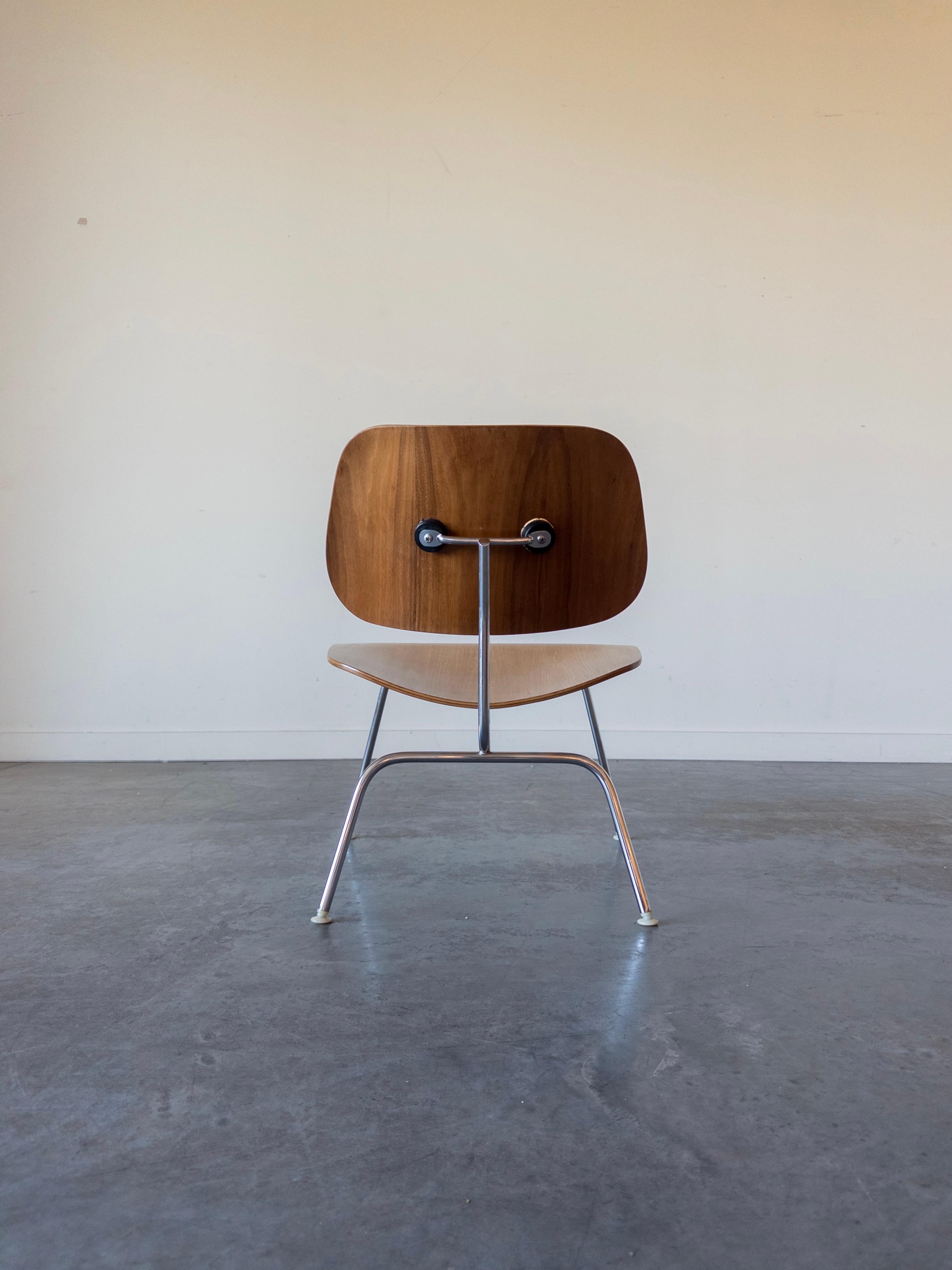 LCM Lounge Chair von Ray und Charles Eames für Herman Miller (Mitte des 20. Jahrhunderts) im Angebot