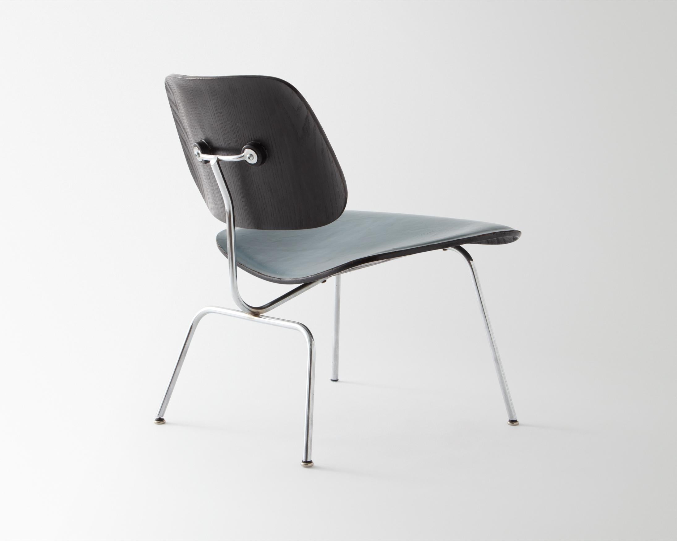Américain LCM (Chaise de salon en métal) par Charles et Ray Eames en vente
