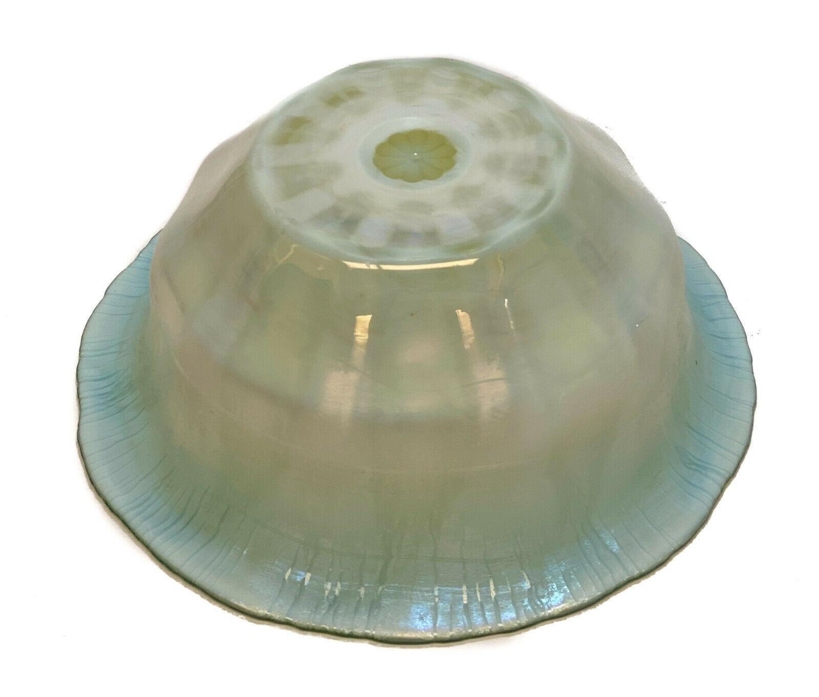 North American LCT Tiffany & Co. Art Glass Pastel Green Favrile Bowl For Sale