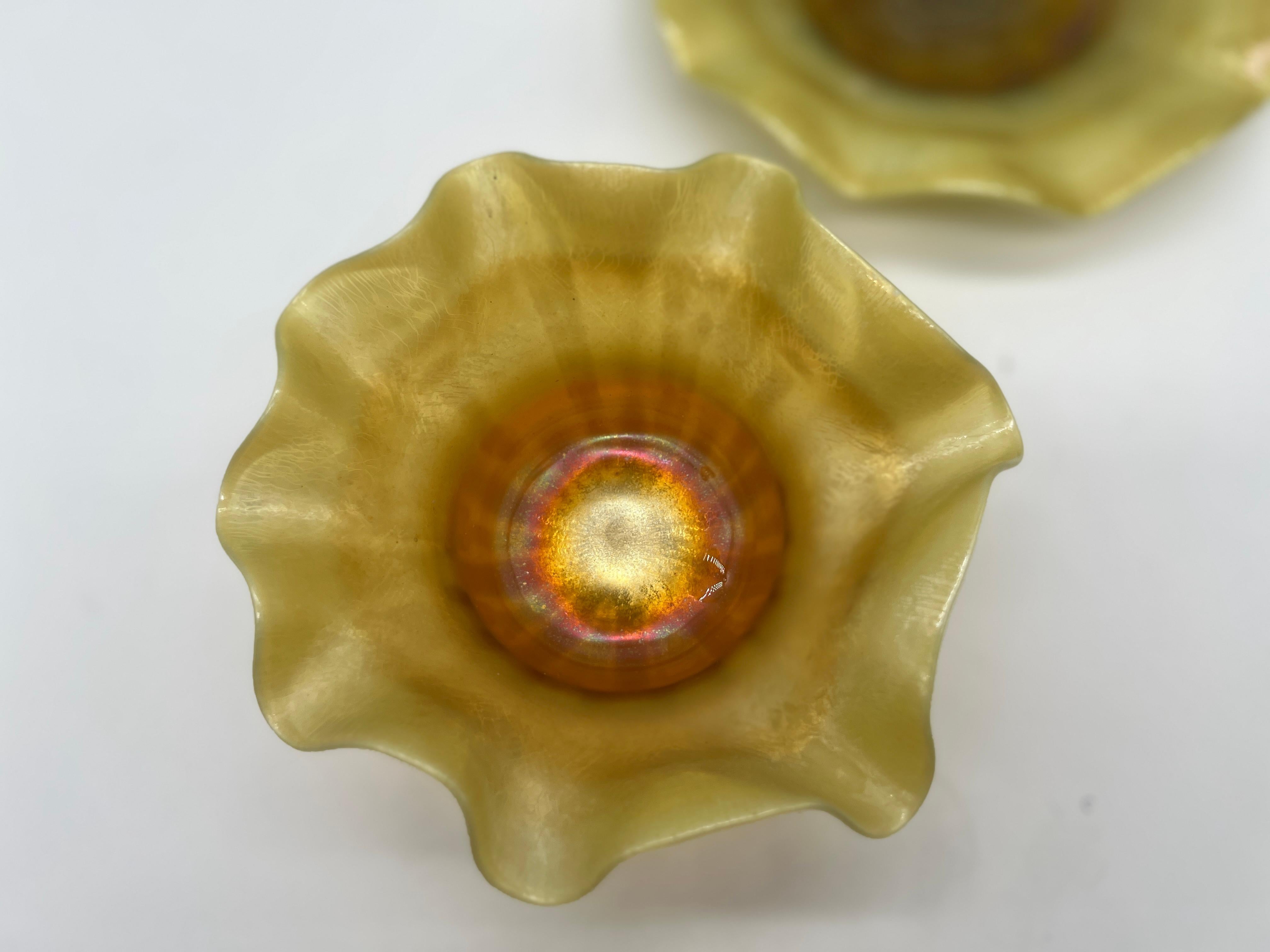 20th Century Lct Tiffany Studios 2pc Favrile Art Glass Ruffled Dish and Underplate  For Sale