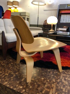 Chaise d'appoint LCW d'Eames pour Herman Miller