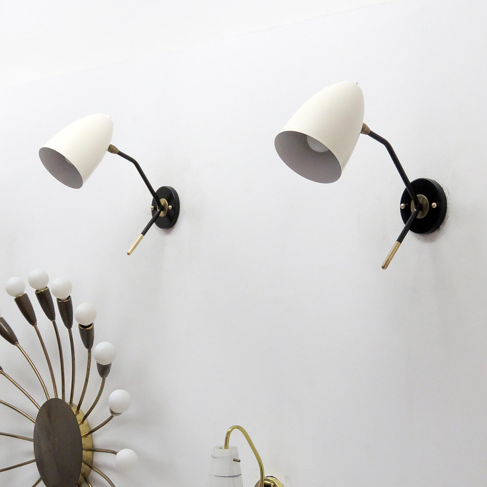 Organic Modern LE-1 Wall Lights by Gallery L7 For Sale