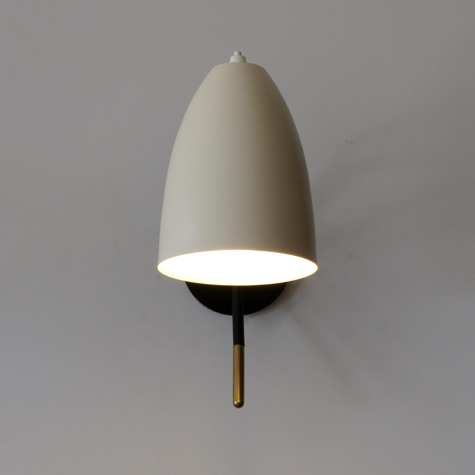 LE-1 Wall Lights by Gallery L7 In New Condition In Los Angeles, CA