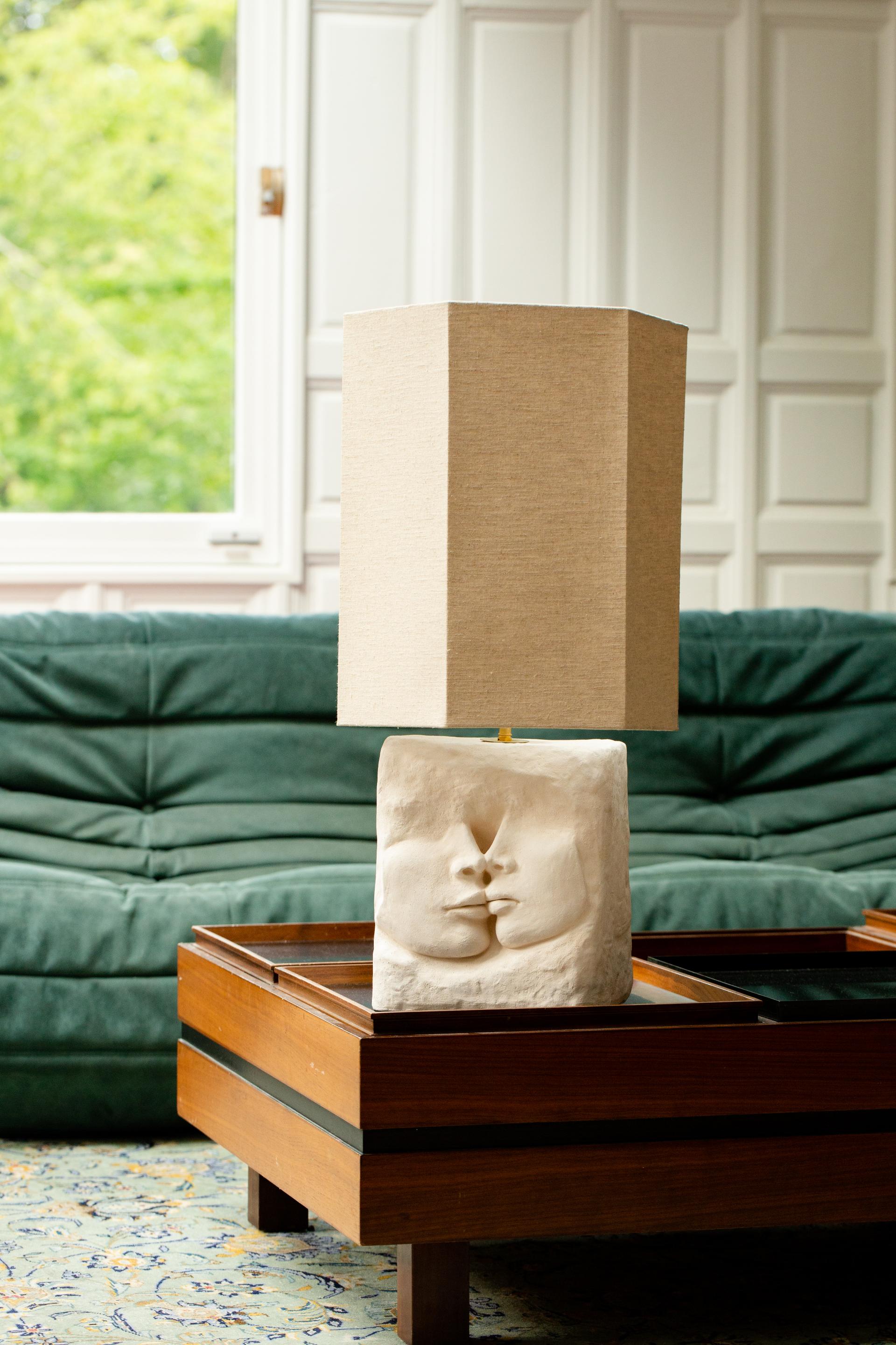 French Le Baiser Table Lamp by Di Fretto For Sale