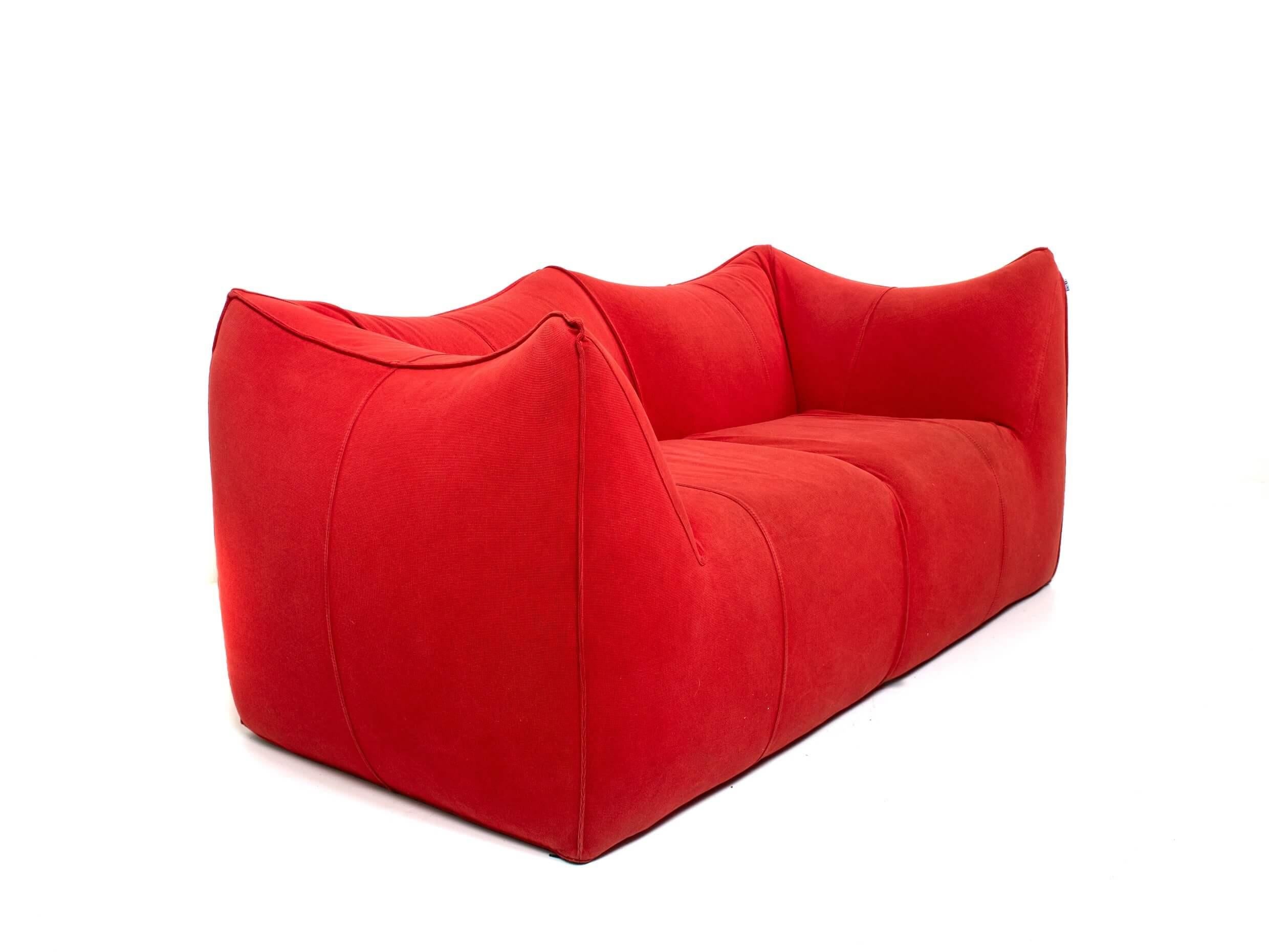 Le Bambole 2 Seat Sofa by Mario Bellini for B&B Italia, 1970s In Fair Condition In Hellouw, NL