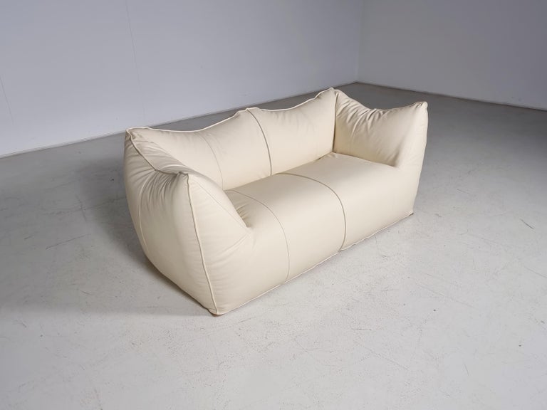 Le Bambole 2-seater sofa by Mario Bellini for B&B Italia, 1970s. An iconic piece of Italian design. It was awarded the 1979 'Compasso d'Oro' award. An example of Le Bambole is included in MoMA's permanent collection. 

The sofa is reupholstered in