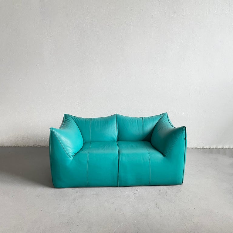 Le Bambole 2-Seater Sofa in Turquoise Leather, Mario Bellini for B&B Italia 70s For Sale 4