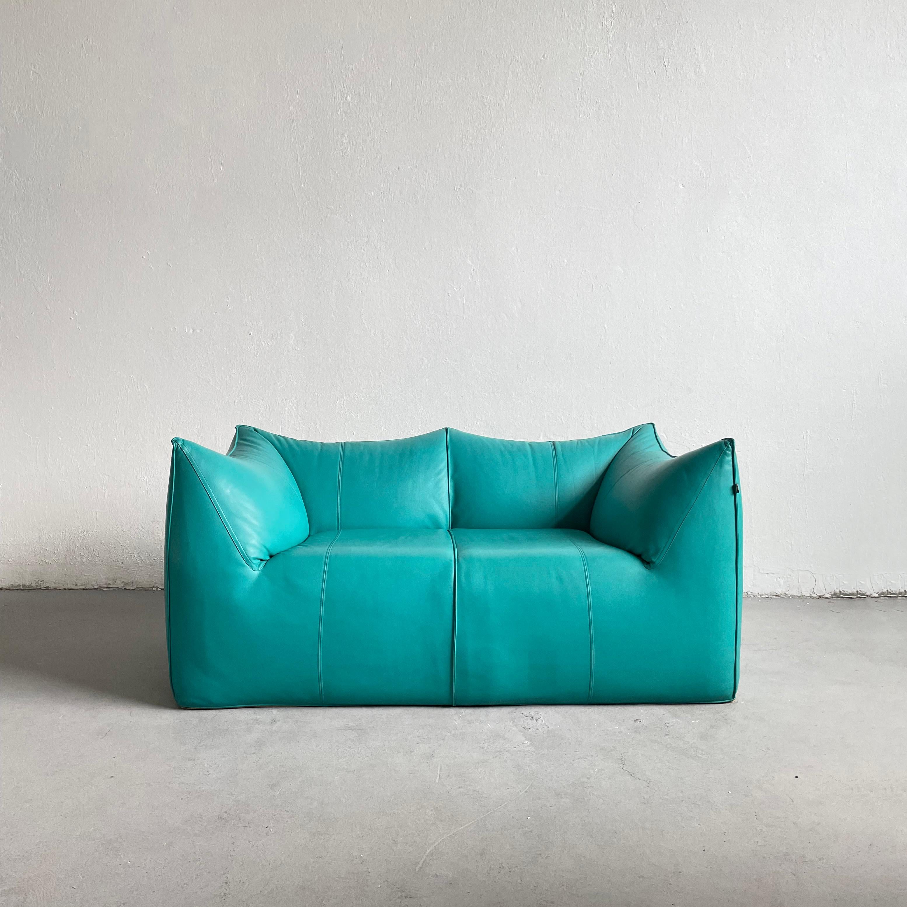 Le Bambole 2-Seater Sofa in Turquoise Leather, Mario Bellini for B&B Italia 70s For Sale 2