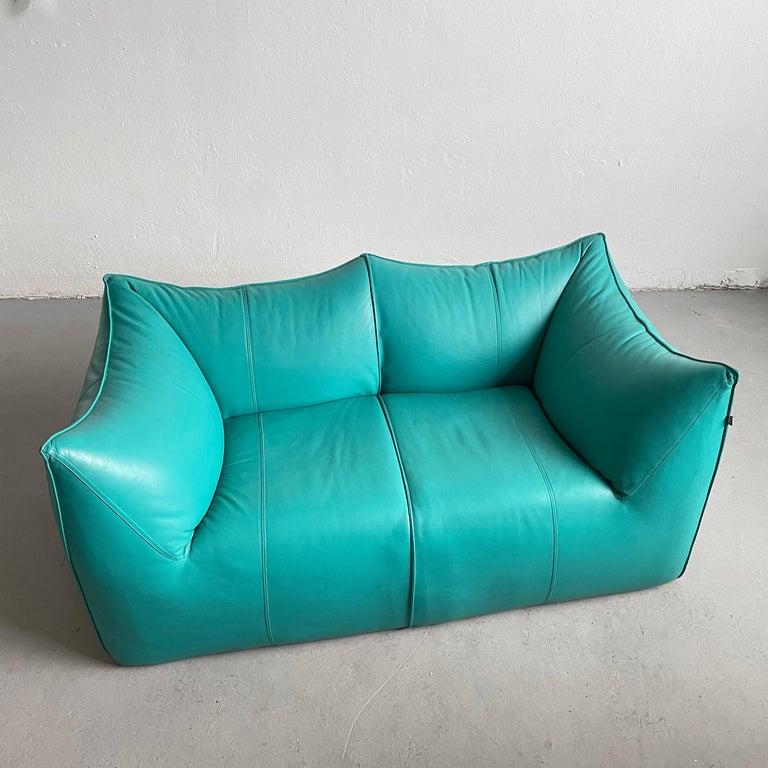 Late 20th Century Le Bambole 2-Seater Sofa in Turquoise Leather, Mario Bellini for B&B Italia 70s For Sale