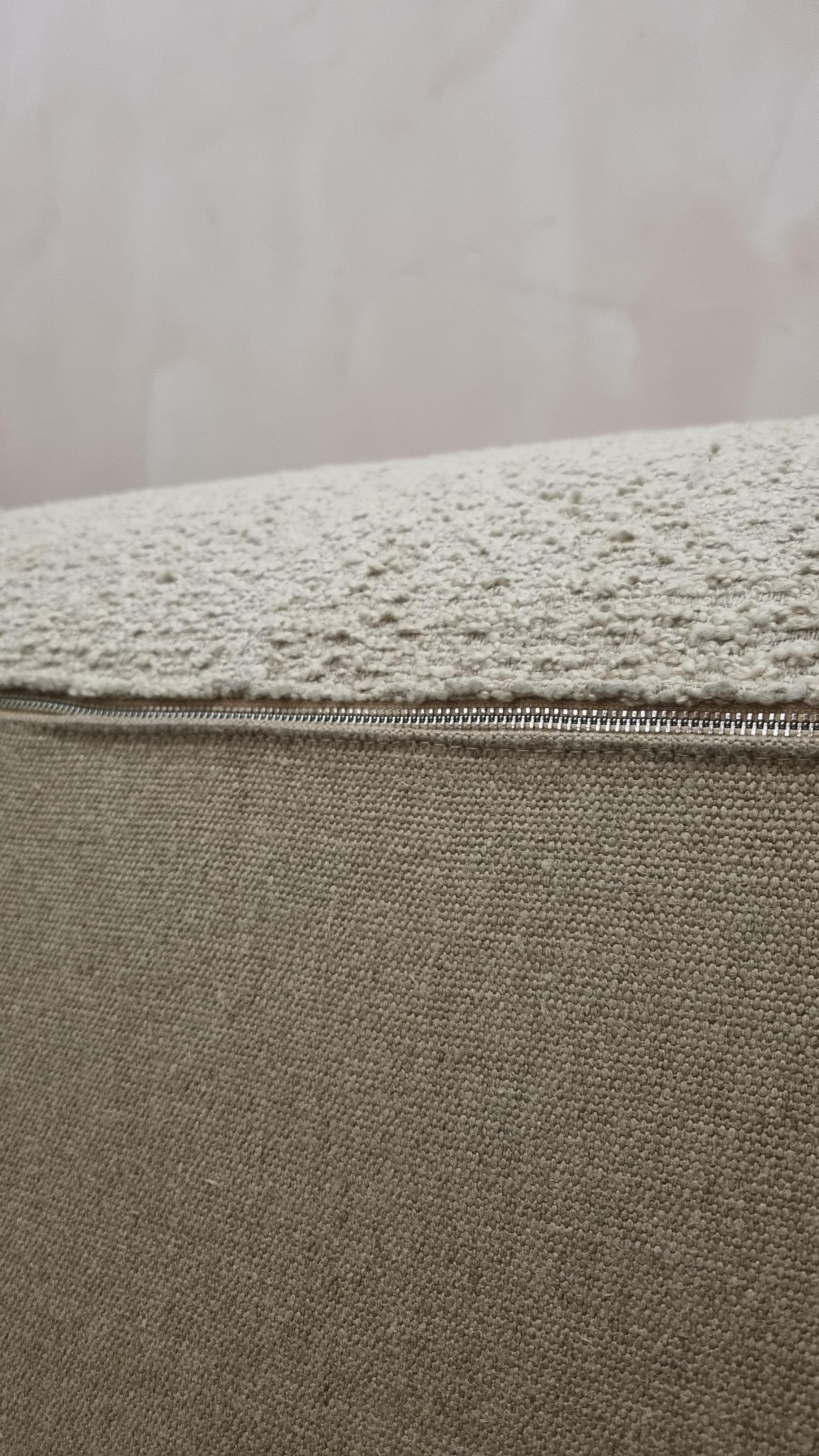 Sillón y puf Le Bambole diseñados por Mario Bellini para B&b Italia 1972 en venta 4