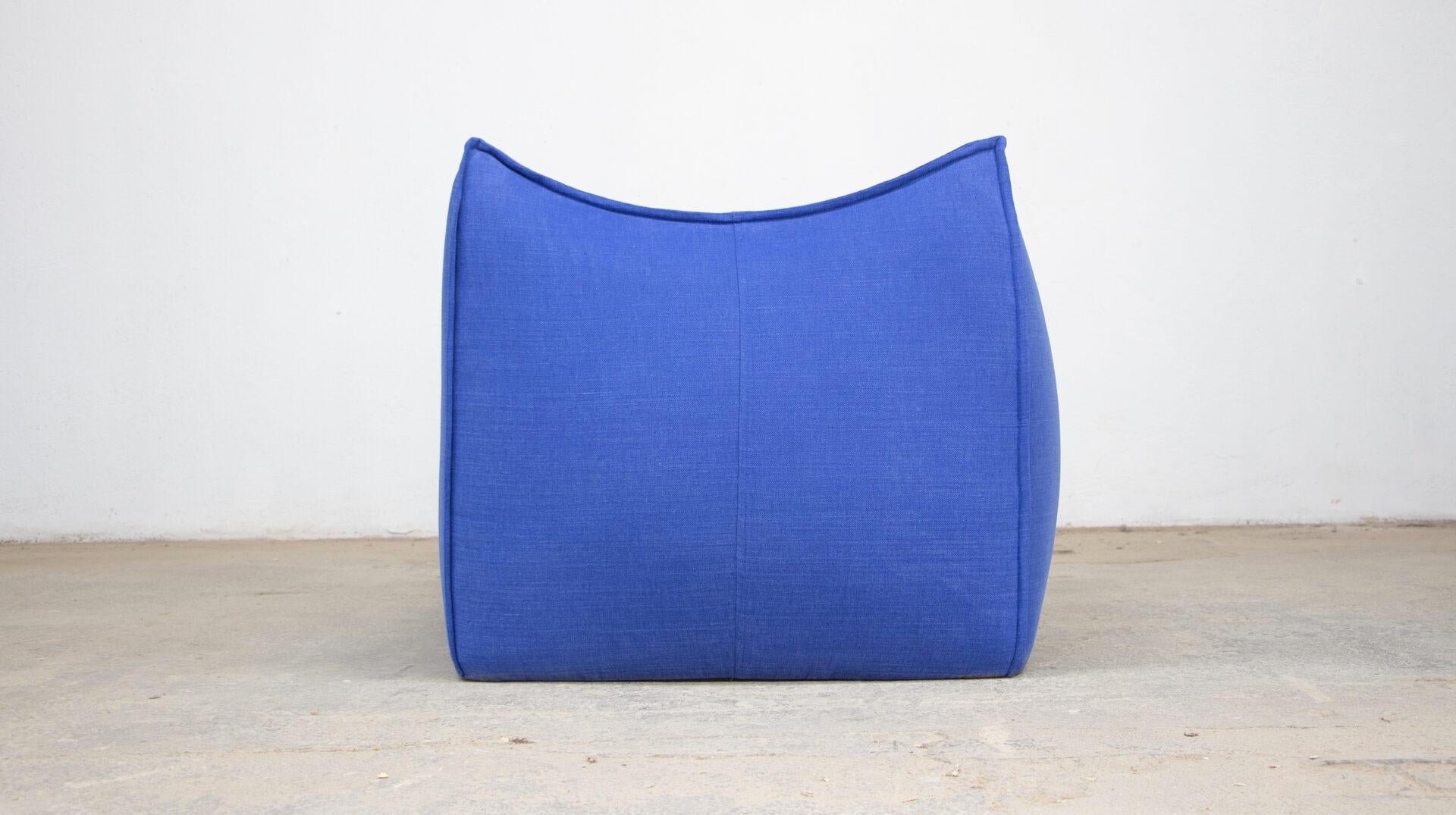 Le Bambole armchair by Mario Bellini, B&B Italia, 1970's In Excellent Condition For Sale In LYON, FR