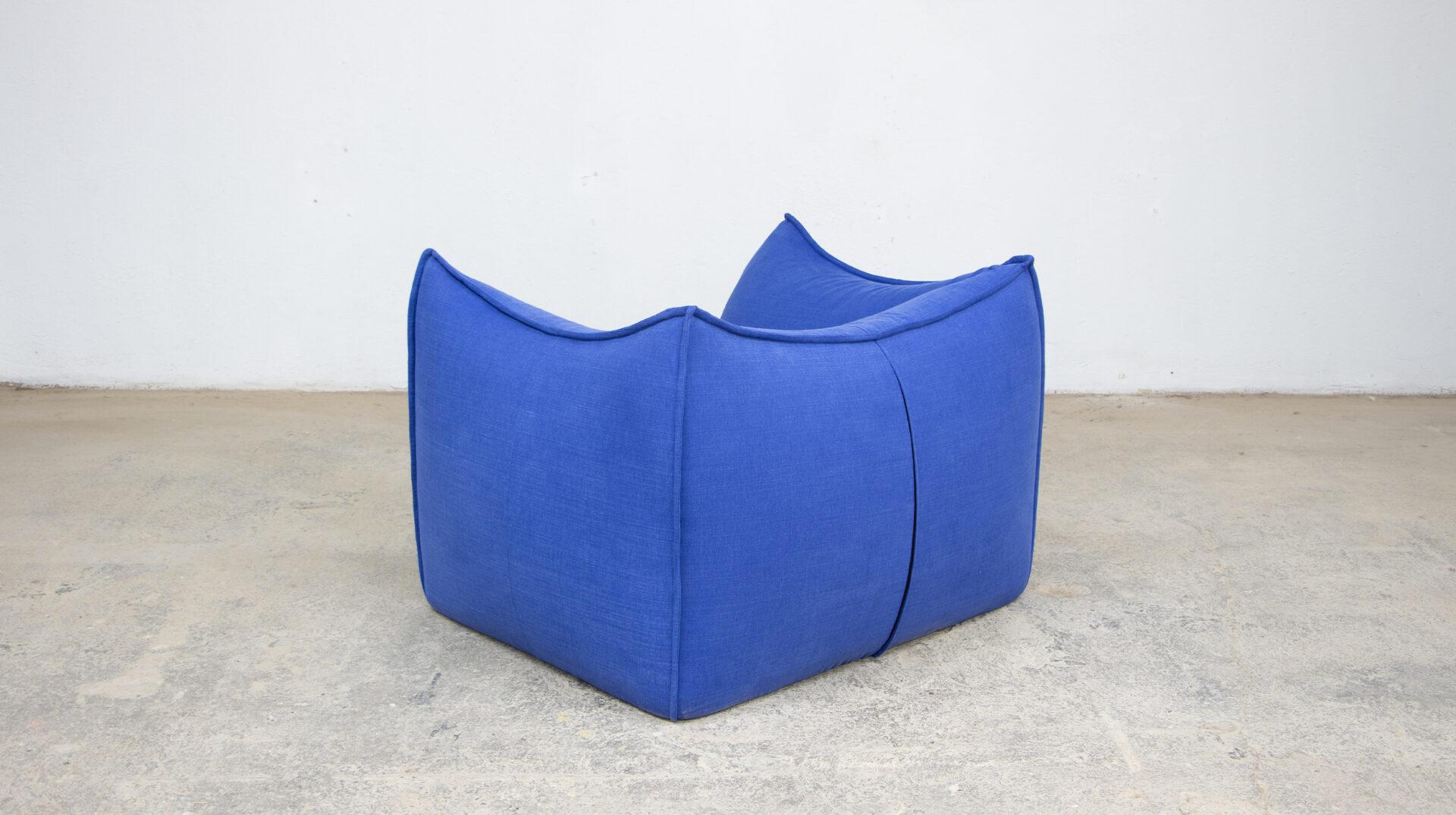 20th Century Le Bambole armchair by Mario Bellini, B&B Italia, 1970's For Sale