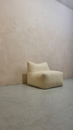 Le Bambole armchair designed by Mario Bellini for B&B Italia 1972