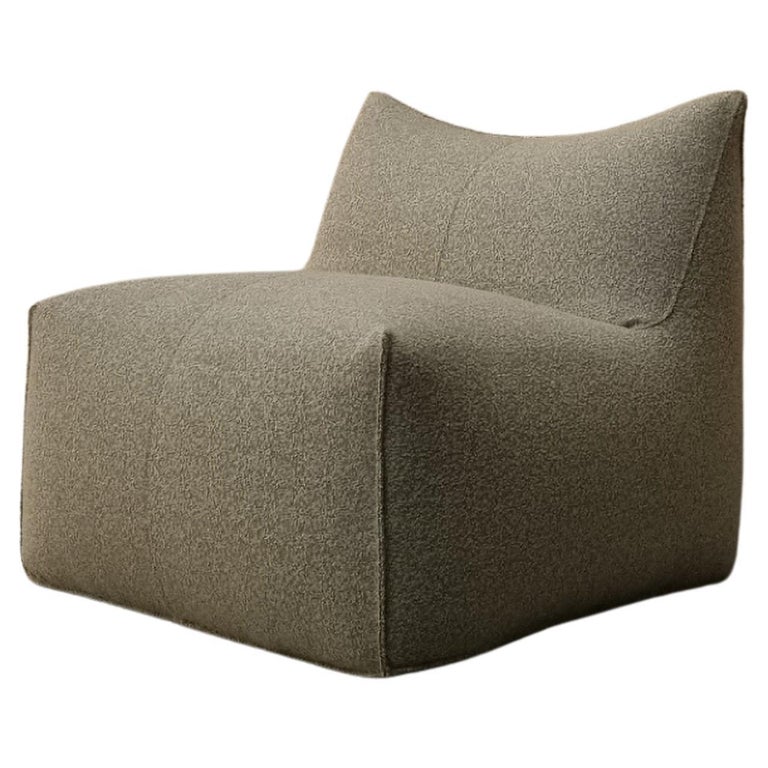 Le Bambole armchair designed by Mario Bellini for B&b Italia 1972