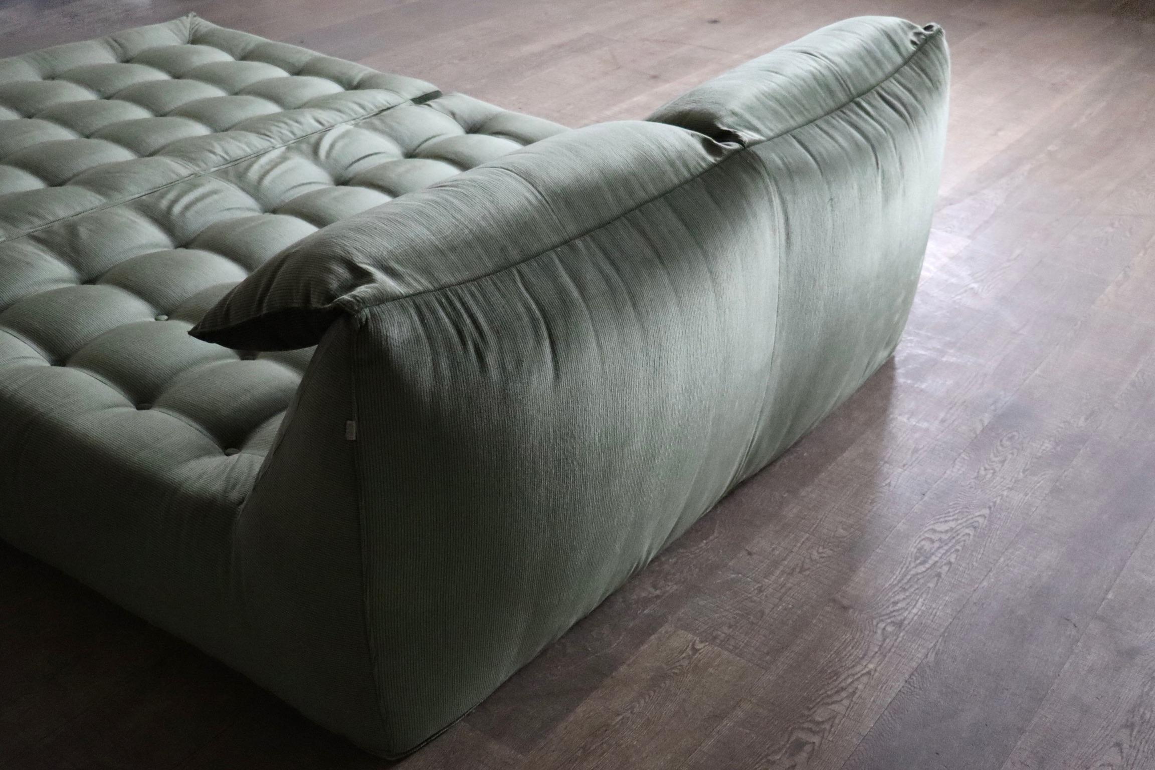 Lit Le bambole en velours vert Par Mario Bellini pour B&B Italia, 1970 en vente 5