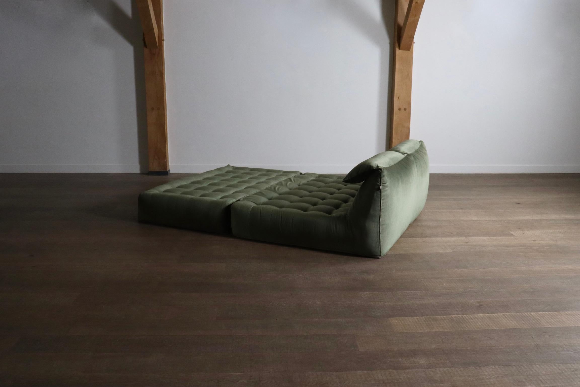 Lit Le bambole en velours vert Par Mario Bellini pour B&B Italia, 1970 en vente 6