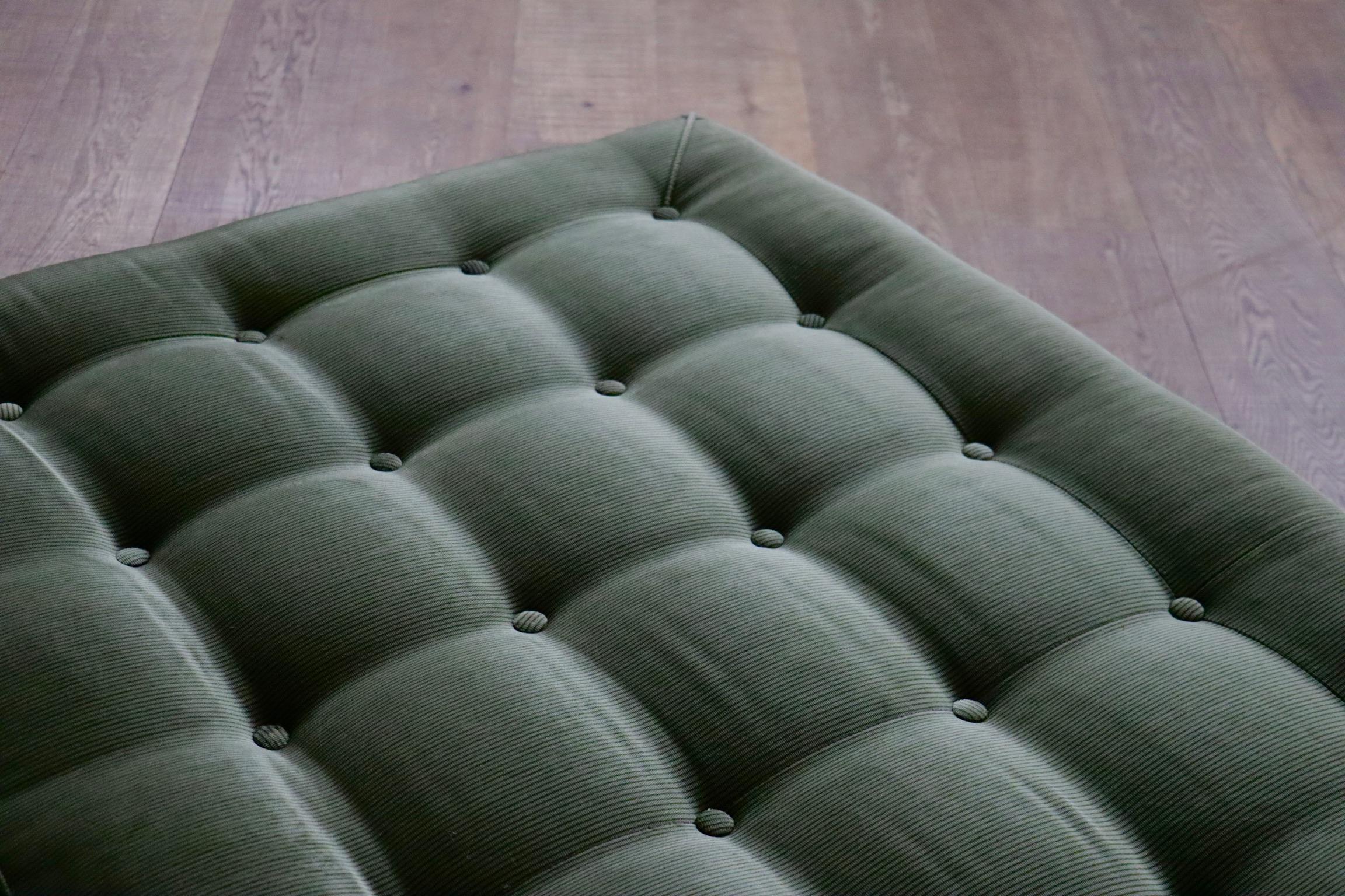 Fin du 20e siècle Lit Le bambole en velours vert Par Mario Bellini pour B&B Italia, 1970 en vente