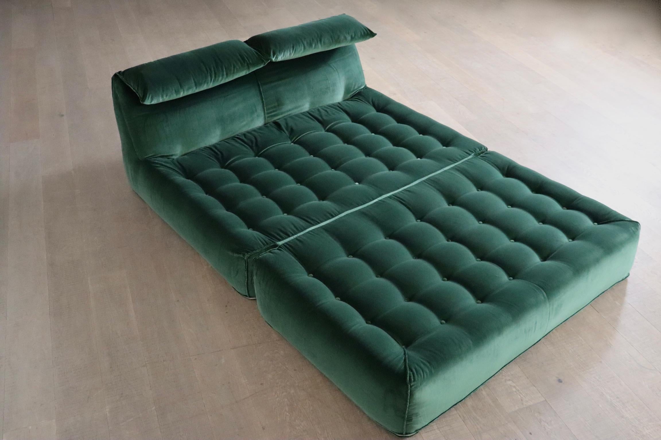 Leather Le Bambole Bed In Velvet By Mario Bellini For B&B Italia, 1970s