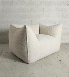 “Le Bambole” bouclè armchair by Mario Bellini for B&B Italia, 1970s