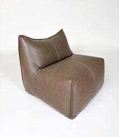 “Le Bambole” Chair by Mario Bellini for B&B Italia - 1970s - New Upholstery