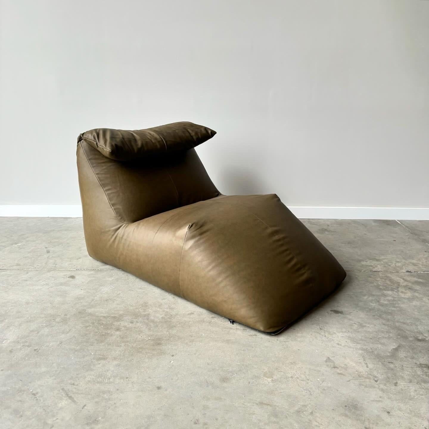Leather Le Bambole Chaise by Mario Bellini B&B Italia For Sale