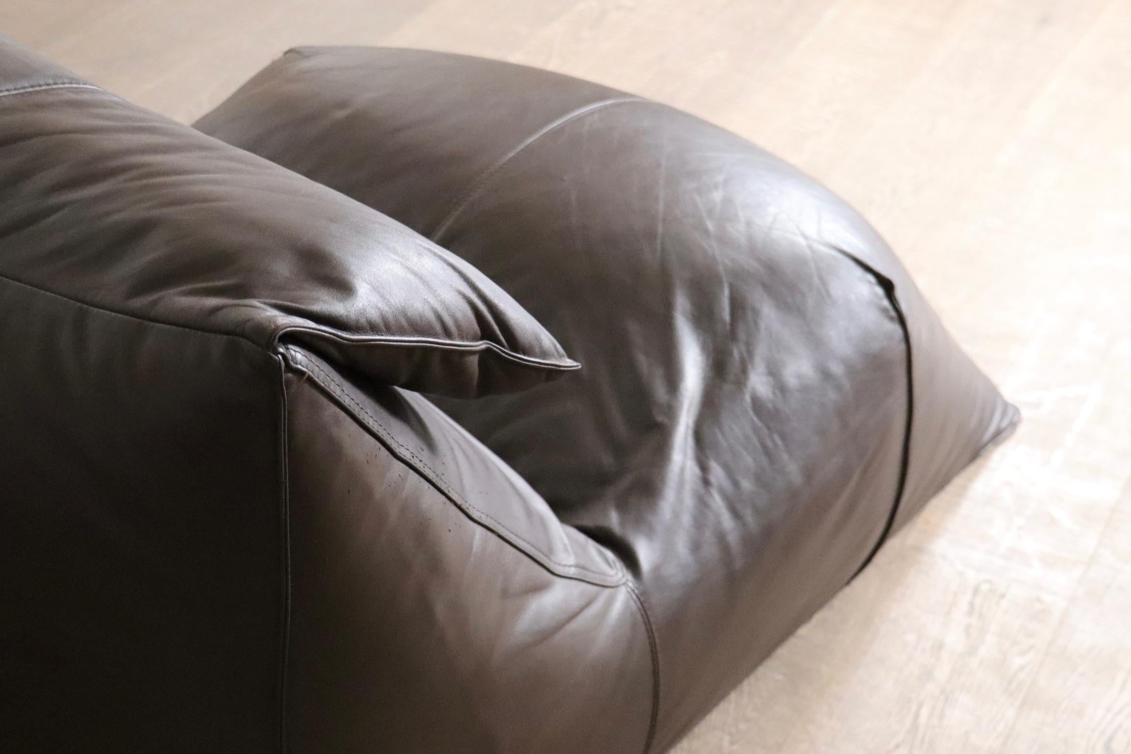 Le bambole chaise longue in braunem Leder Von Mario Bellini für B&B Italia, 1972 im Angebot 5