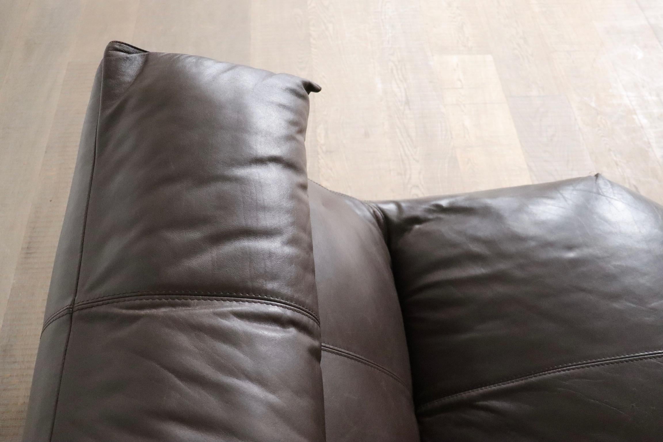 Le bambole chaise longue in braunem Leder Von Mario Bellini für B&B Italia, 1972 im Angebot 7