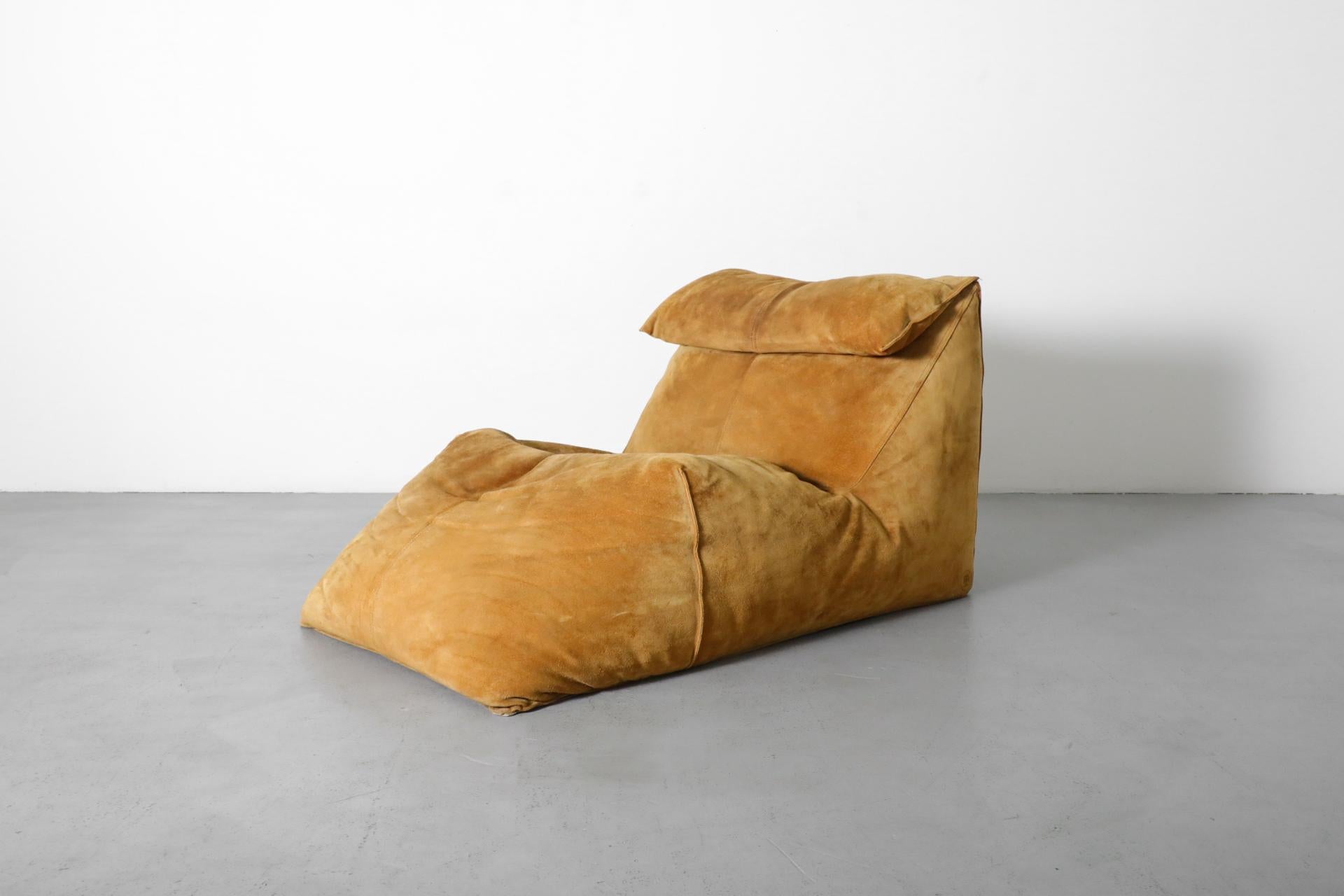 Chaise longue Le Bambole de ante color caramelo de Mario Bellini para C&B Italia, 1972. La serie Bambole se ha convertido en un símbolo icónico del diseño italiano. Recibió el premio 