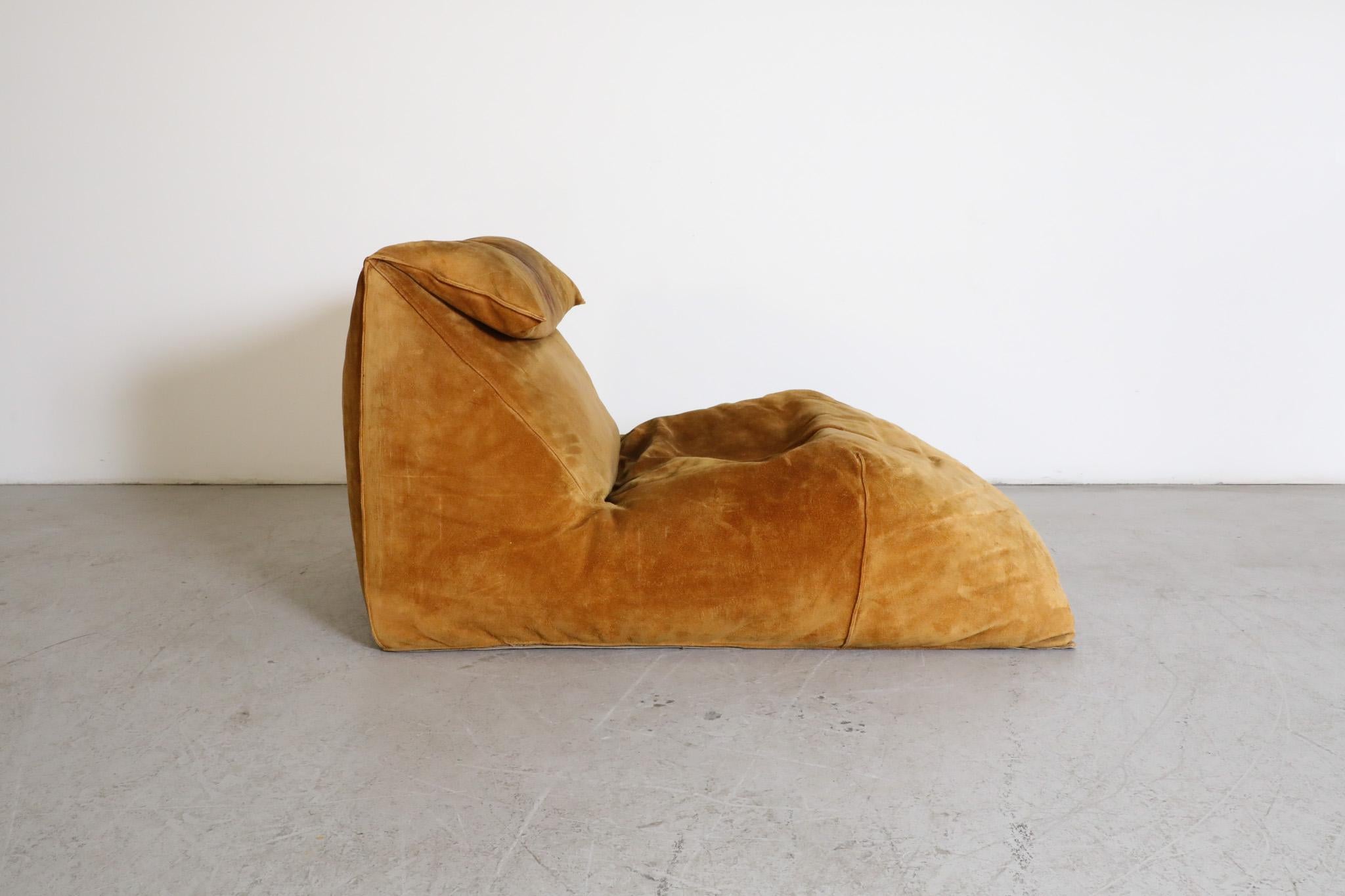 Le Bambole Chaise Lounge in Butterscotch Suede by Mario Bellini for C&B Italia For Sale 1
