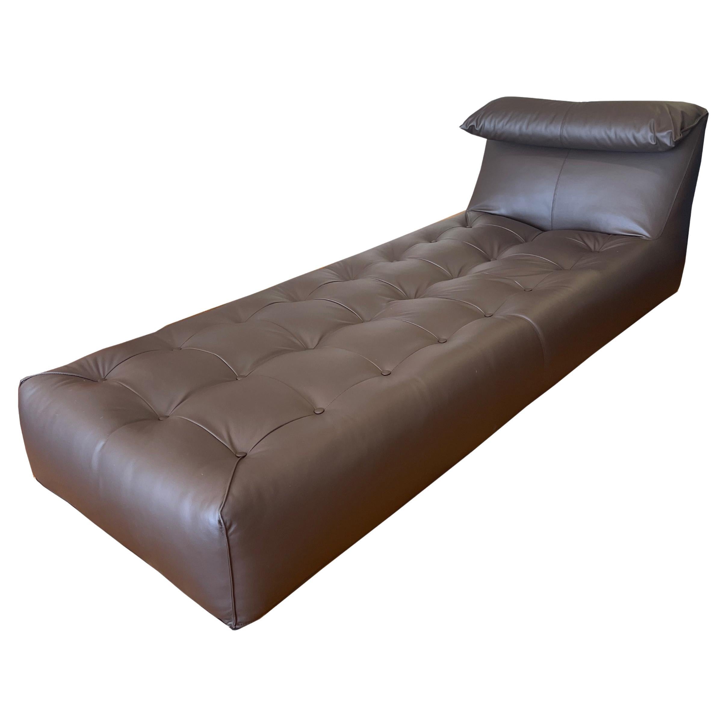 Mario Bellini Le Bambole Daybed 1970s B&B Italia newly upholstered brown leather For Sale