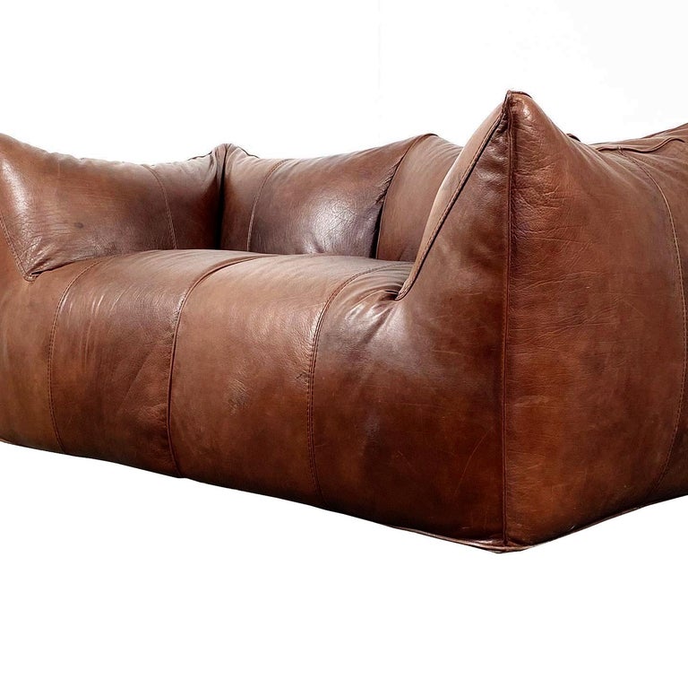 Le Bambole Leather Sofa Design Mario Bellini 1978 for B&B Italia In Good Condition For Sale In Hutten, RP