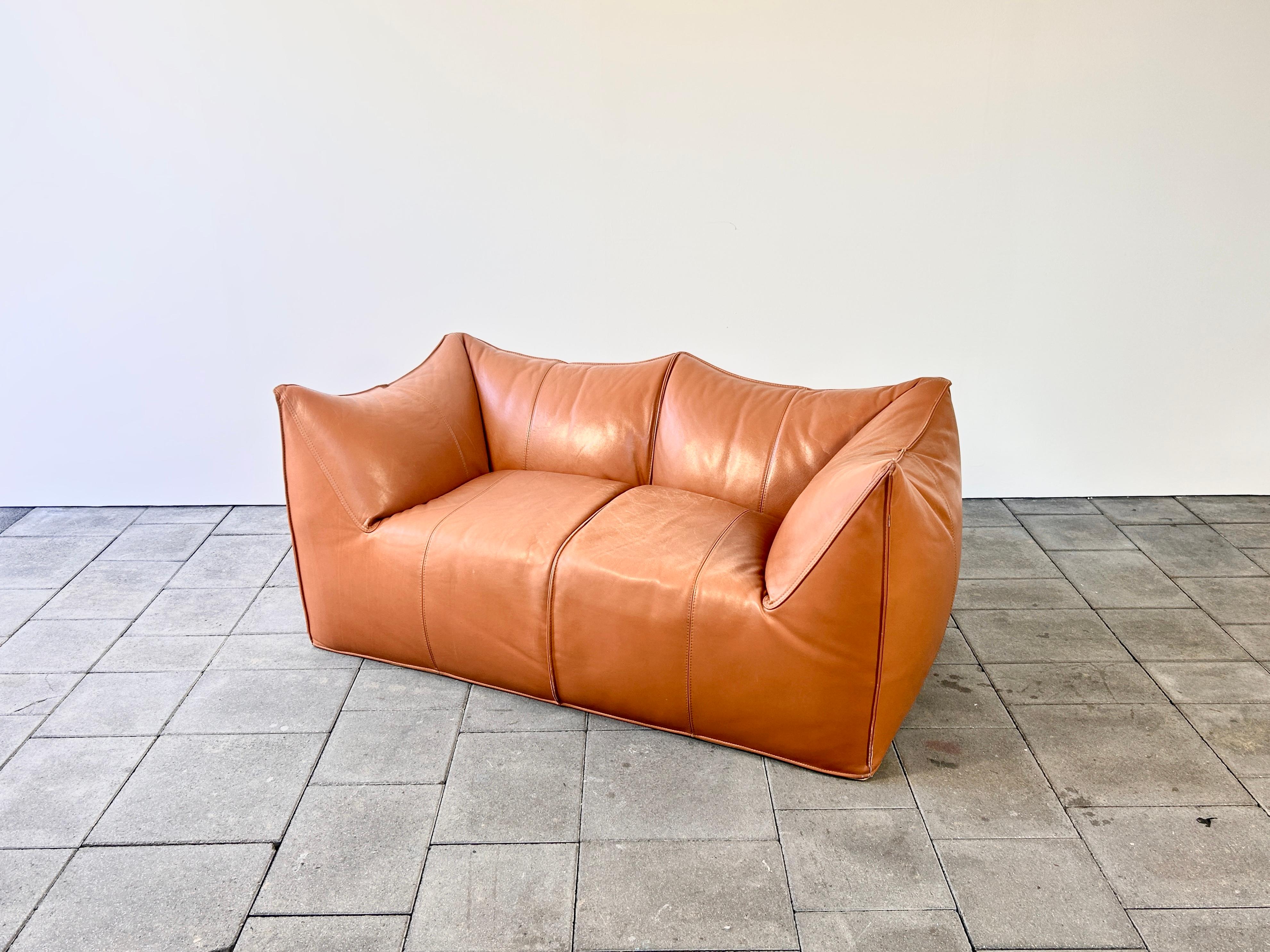 Post-Modern Le Bambole Leather Sofa Design Mario Bellini 1978 for B&B Italia  For Sale