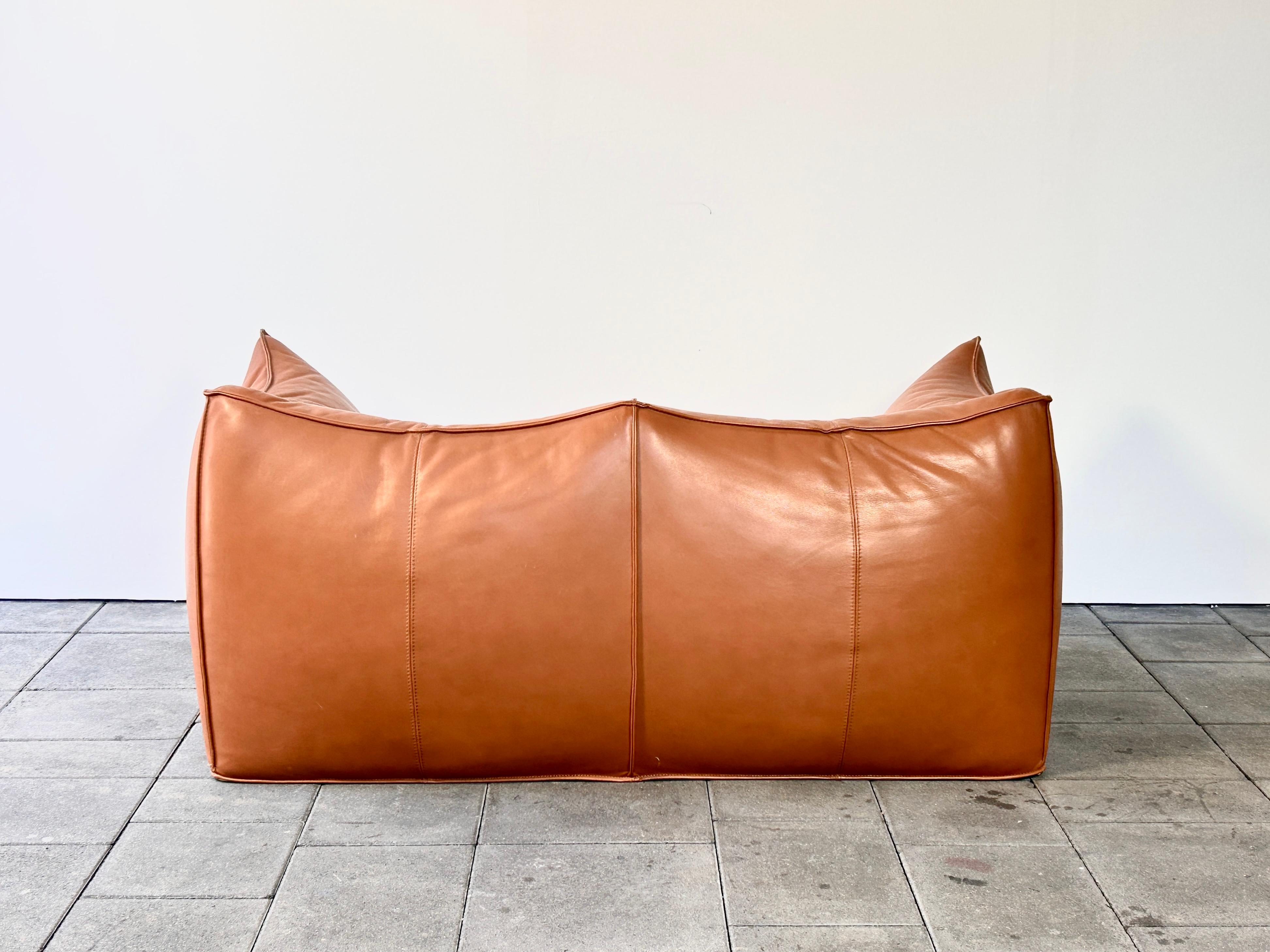 Le Bambole Leather Sofa Design Mario Bellini 1978 for B&B Italia  In Good Condition For Sale In Offenburg, Baden Wurthemberg