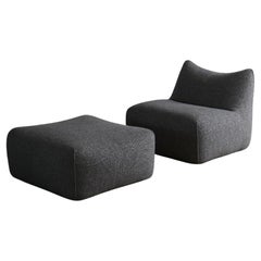 Le Bambole Lounge chair with ottoman in bouclé By Mario Bellini For B&B Italia