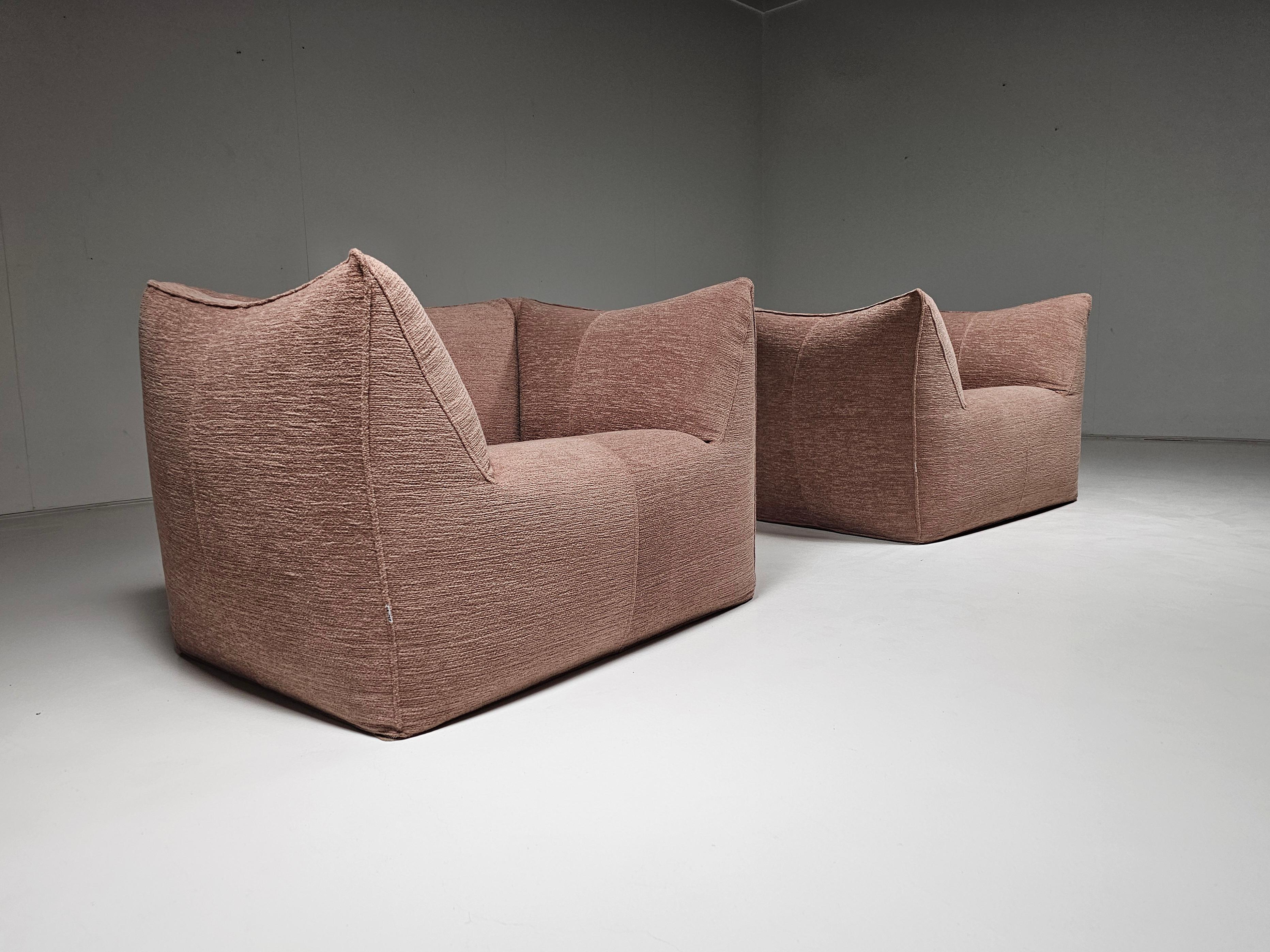 European Le Bambole Lounge Chairs in pink chenille by Mario Bellini for C&B Italia, 1970s For Sale