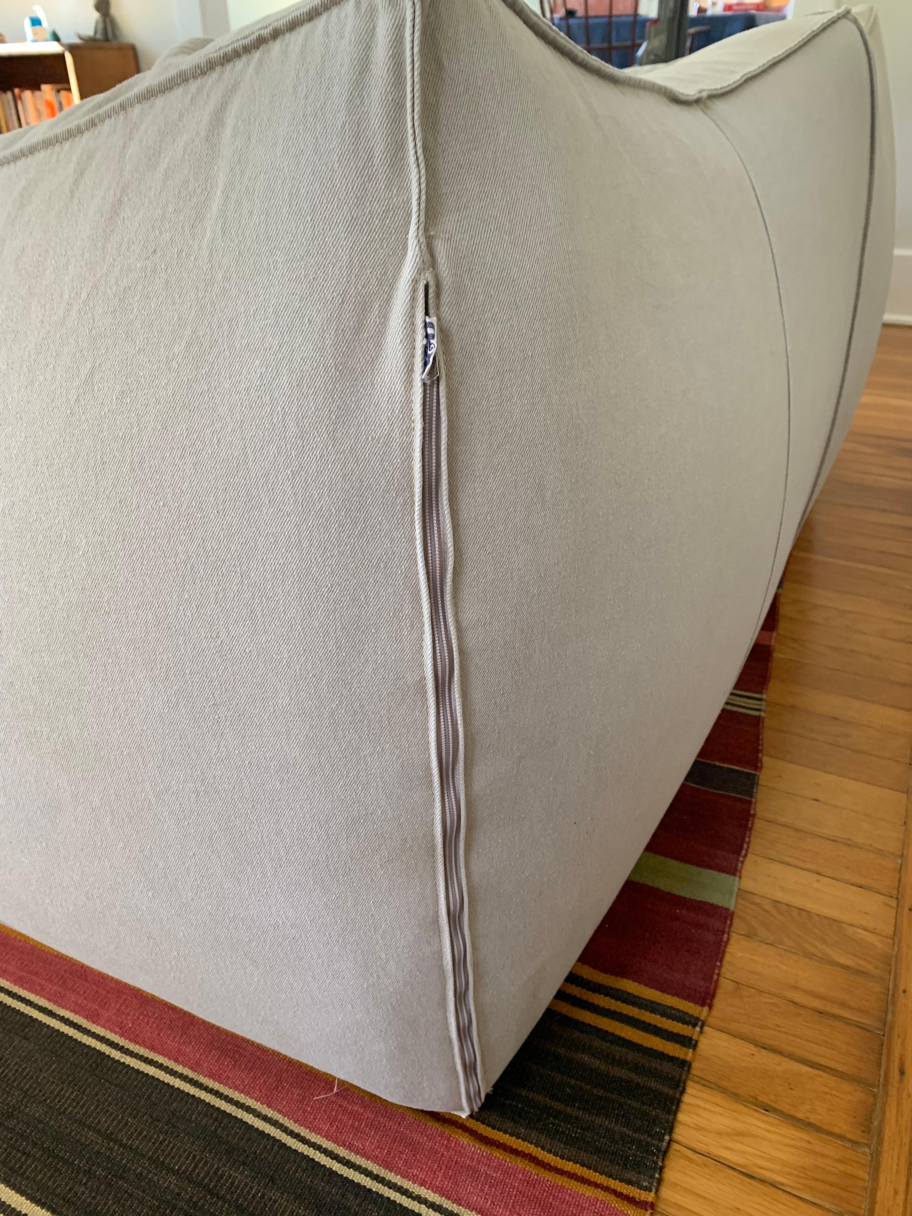 Le Bambole Loveseat (LBA2) by Mario Bellini en venta 3