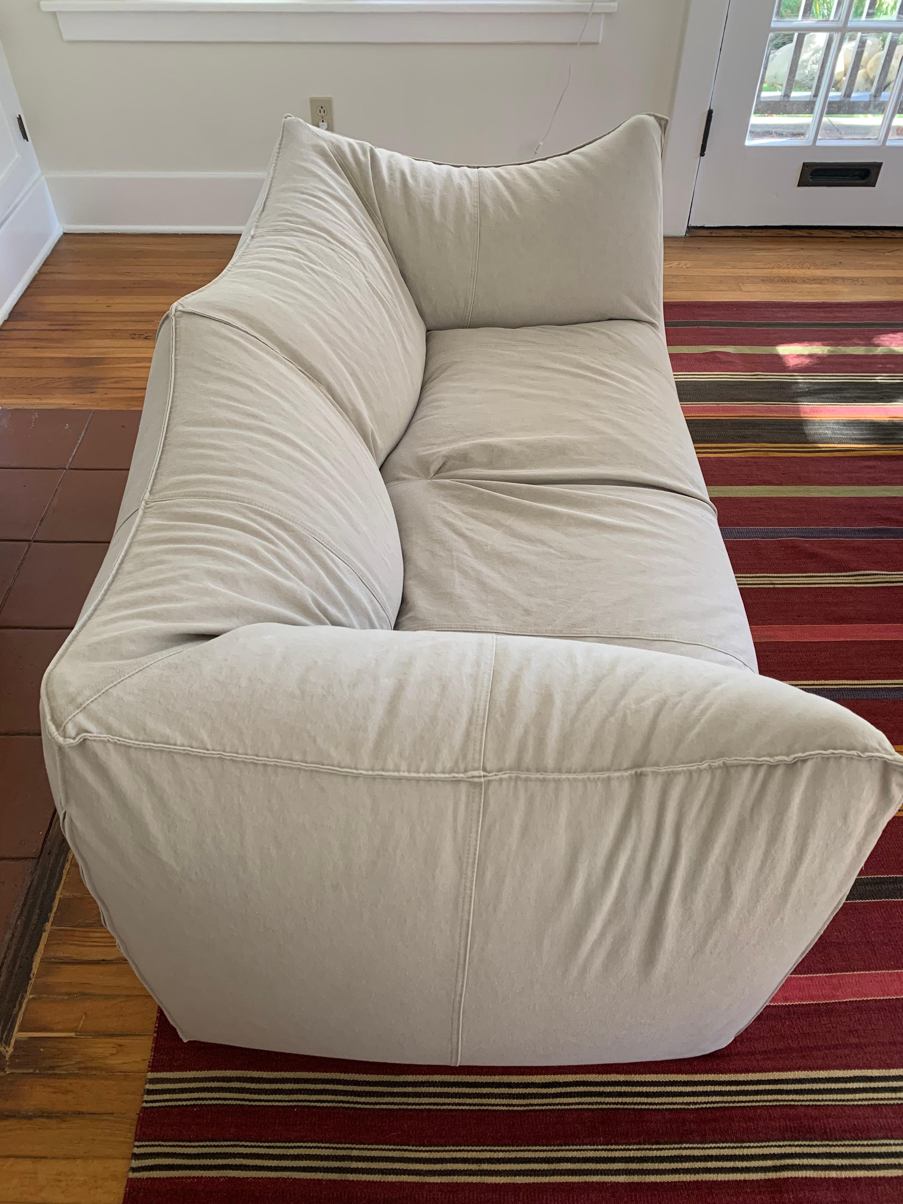 Le Bambole Loveseat (LBA2) by Mario Bellini en venta 8
