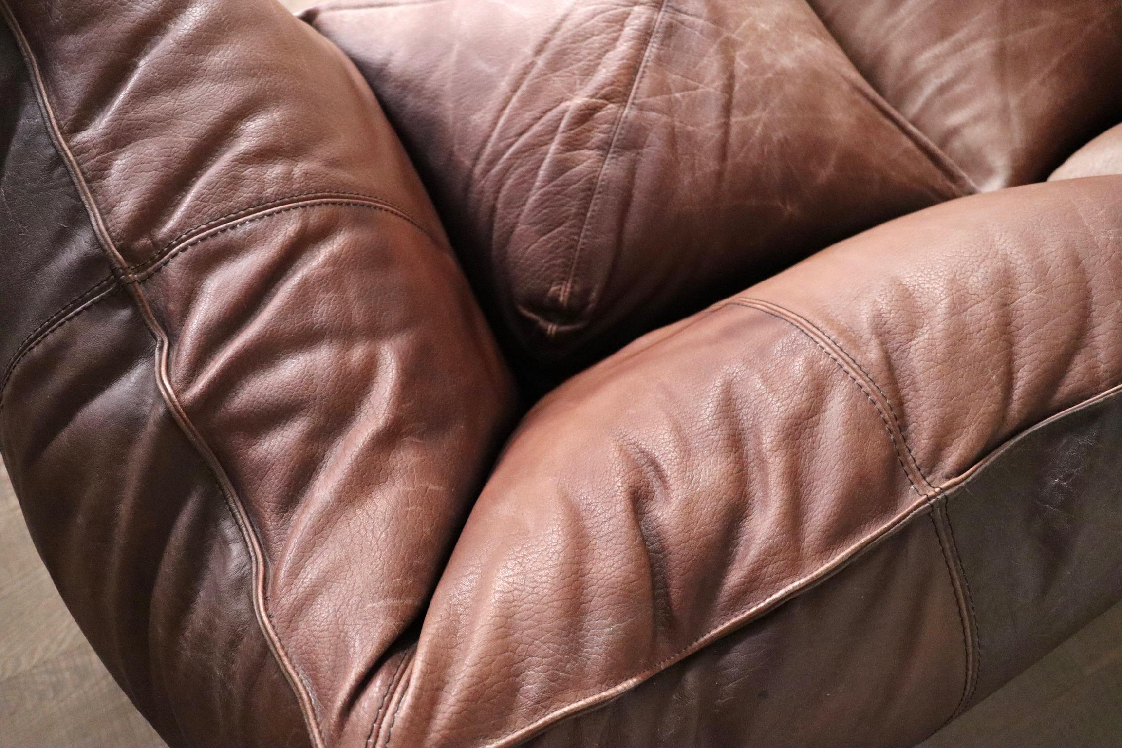Le Bambole Modular Sofa In Light Brown Buffalo Leather, Mario Bellini B&B Italia In Good Condition For Sale In ABCOUDE, UT