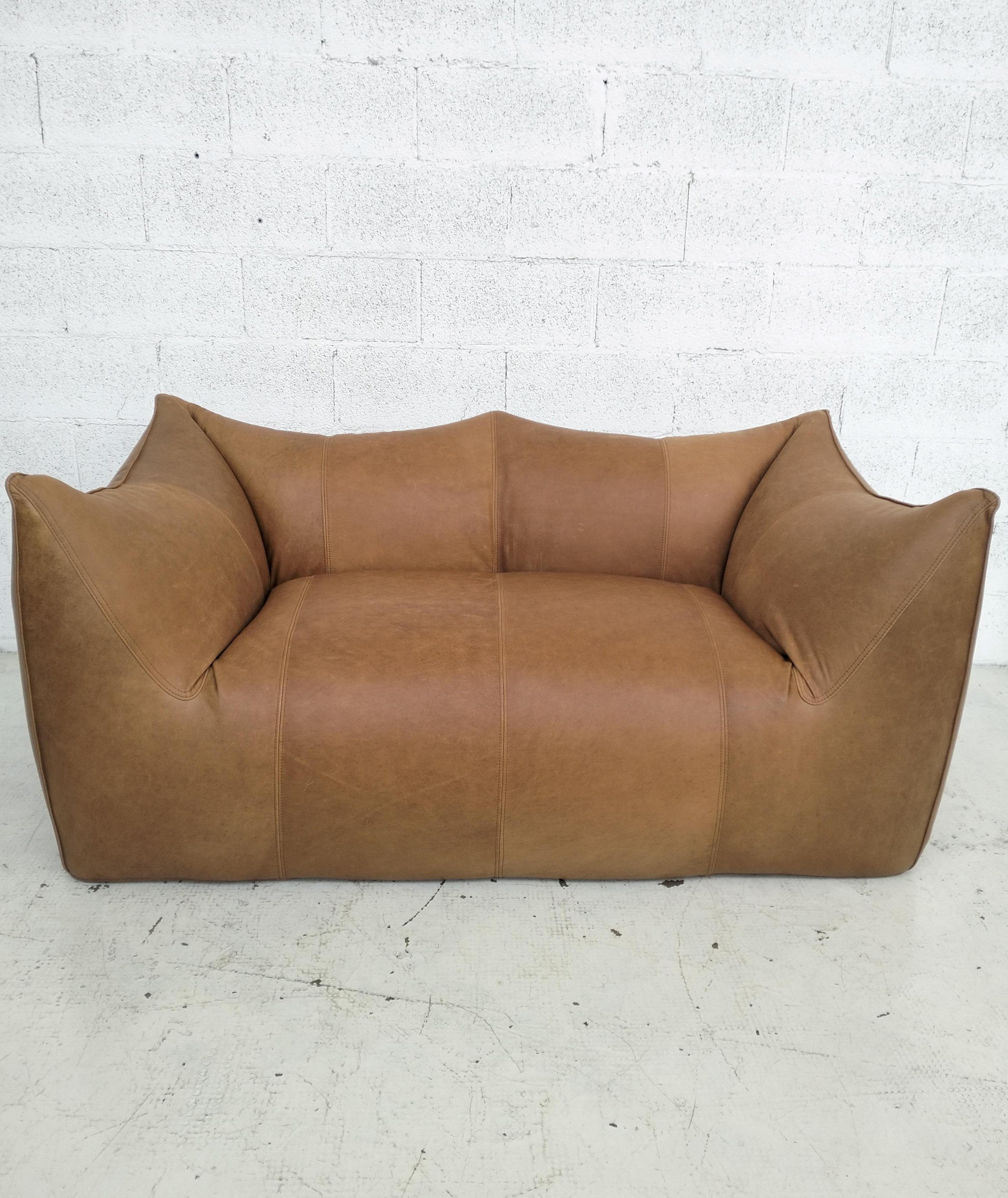 Mid-Century Modern Le Bambole natural leather sofa by Mario Bellini for B&B Italia  70s For Sale