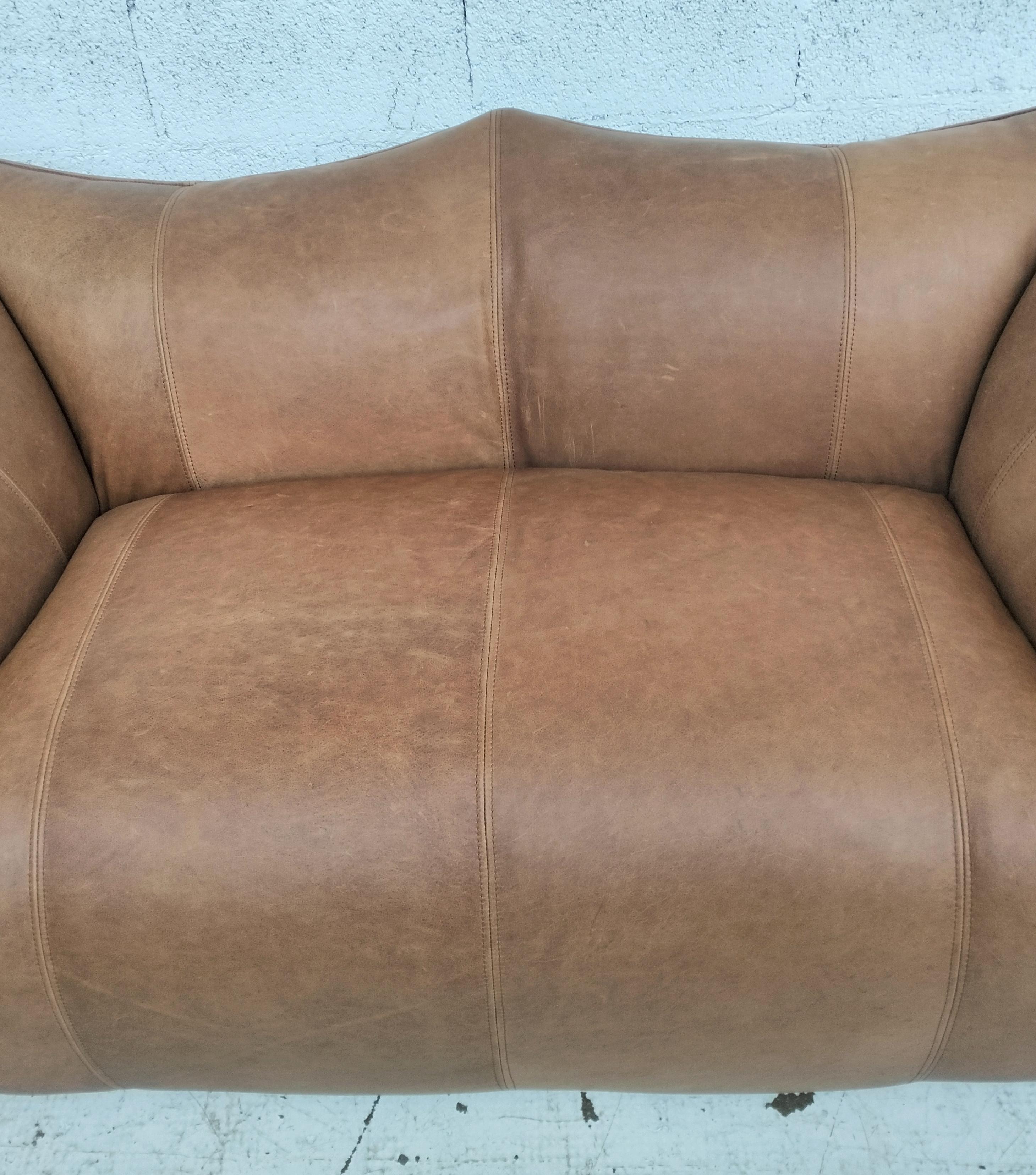Le Bambole natural leather sofa by Mario Bellini for B&B Italia  70s For Sale 2