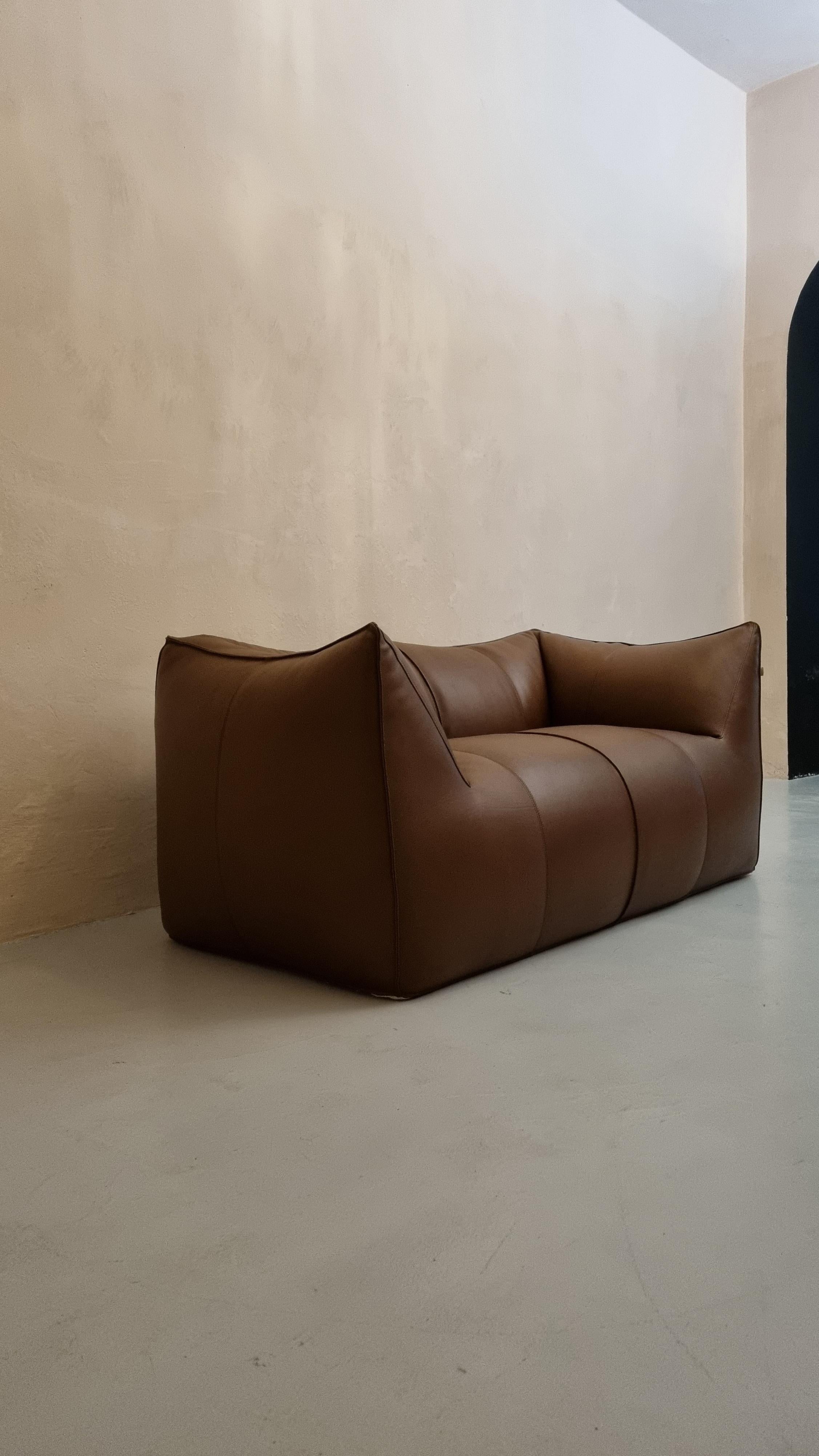 Le Bambole sofa 2 seats designed by Mario Bellini for B&b Italia 1972 Excellent état - En vente à Arezzo, Italy