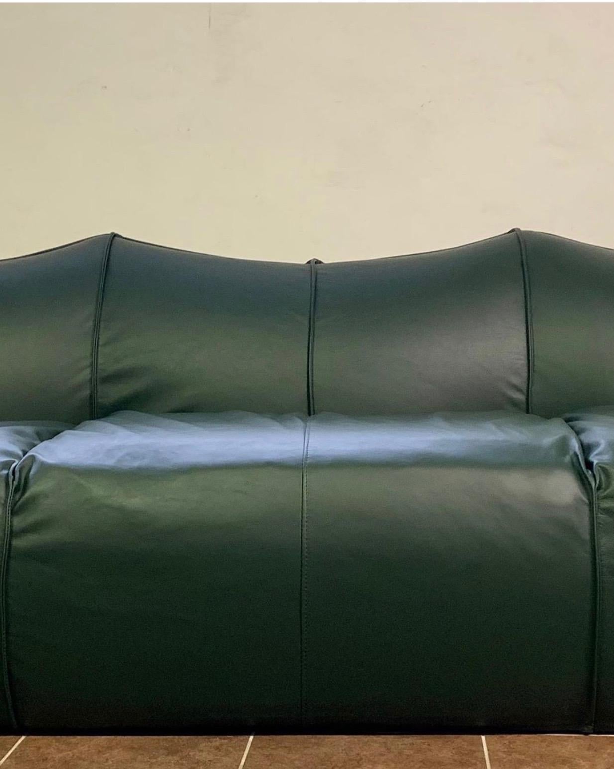 Le Bambole Sofa Design Mario Bellini for B&B Italia 1980s New Leather Cover For Sale 2