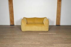 Le Bambole Sofa In Mustard Velvet By Mario Bellini For B&B Italia, 1970s