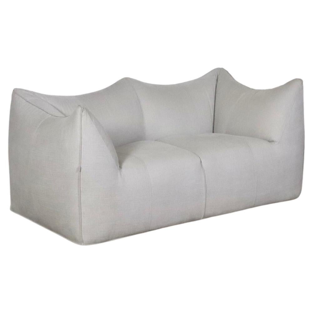 Le Bambole Sofa In Off White Linen By Mario Bellini For B&B Italia, 1970s For Sale