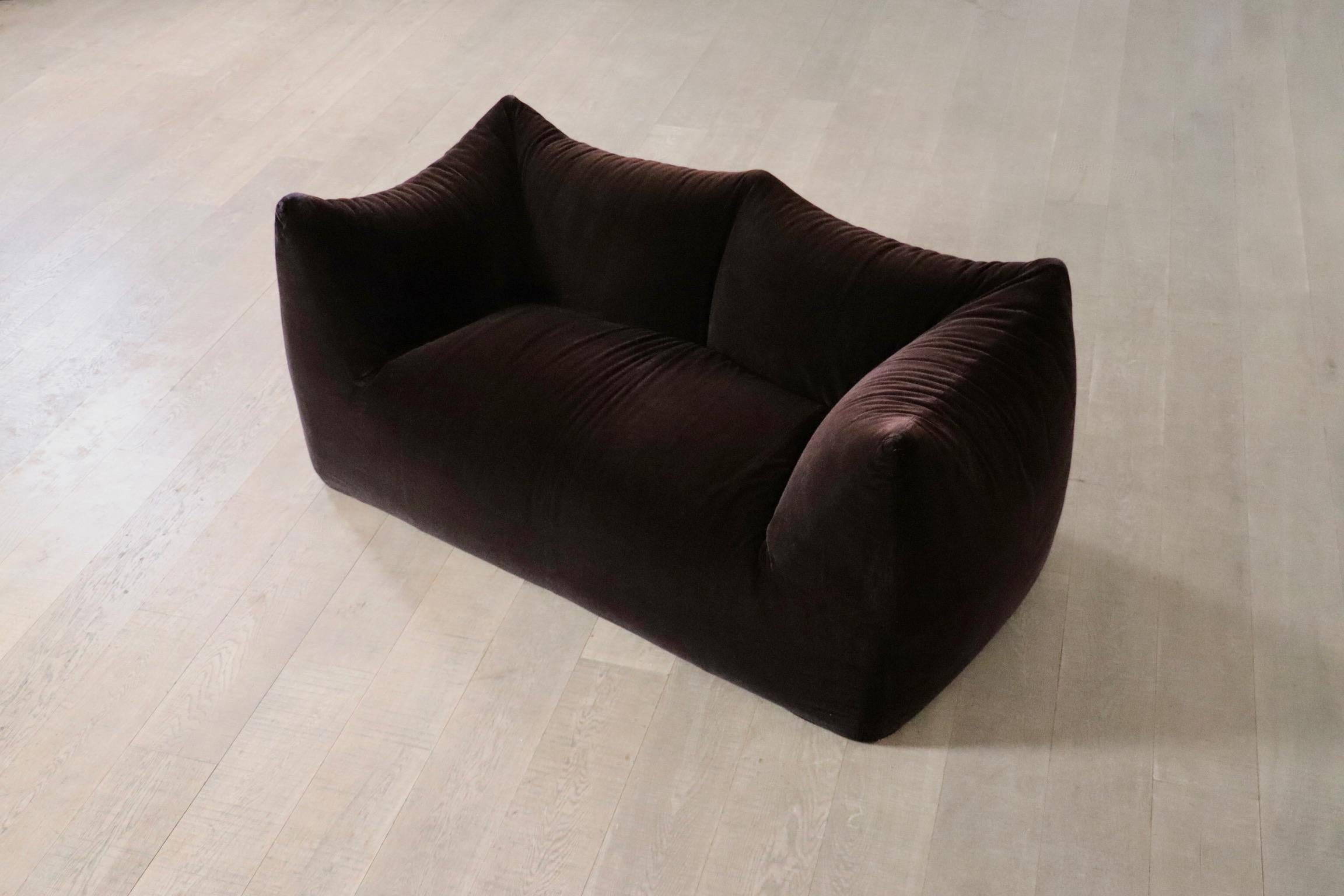 Late 20th Century Le Bambole Sofa In Original Mohair Velvet By Mario Bellini For B&B Italia, 1970s