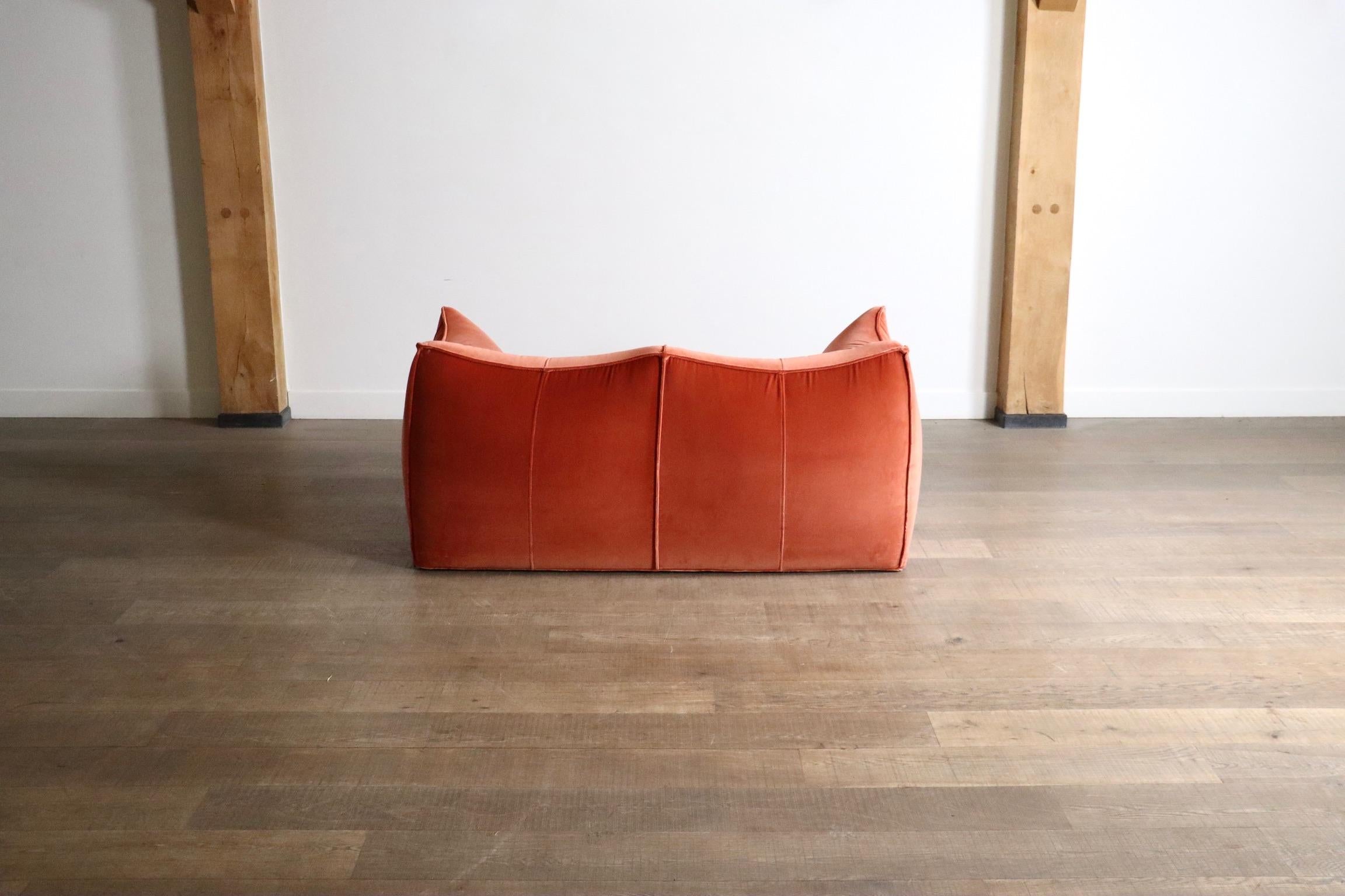 Sofá Le Bambole de terciopelo Por Mario Bellini Para B&B Italia, Década de 1970 Terciopelo en venta