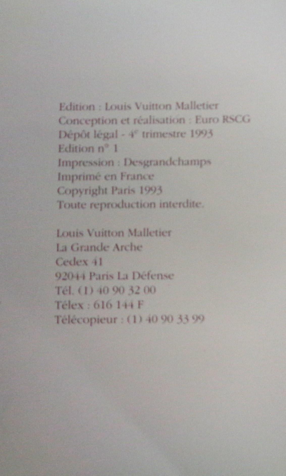 Le catalogue - Louis Vuitton w/ Price List & Taiga Pamphlet - 1993 Number 1  For Sale 7