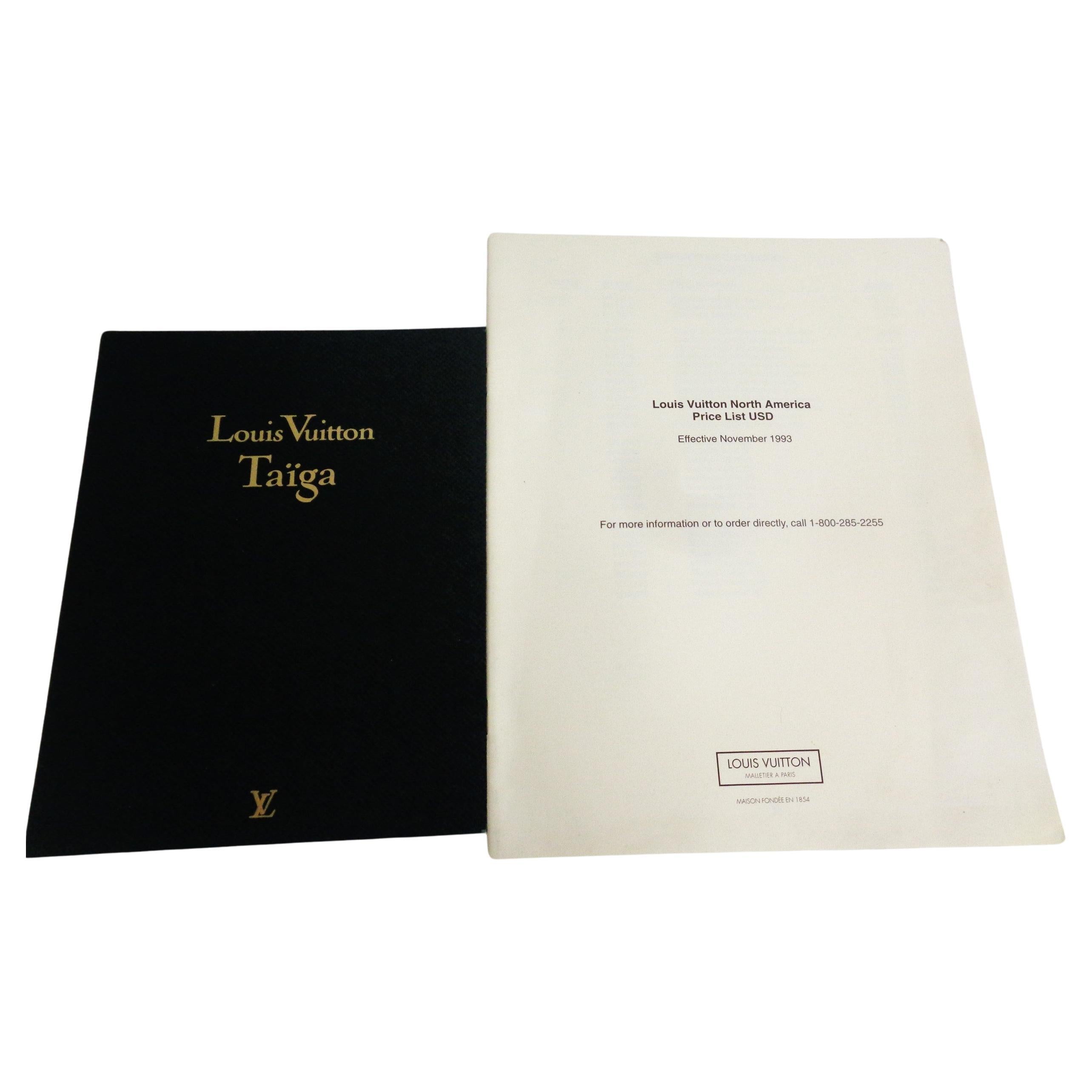 Le catalogue - Louis Vuitton w/ Price List & Taiga Pamphlet - 1993 numéro 1  en vente 8
