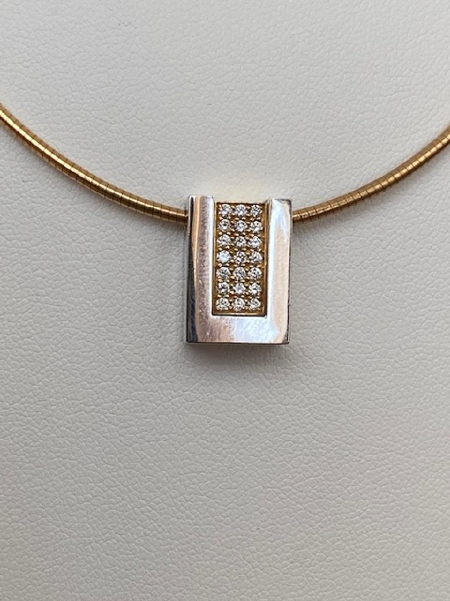 Le Chic 18 carat gold  diamond pendant with omega  gold necklace For Sale 1