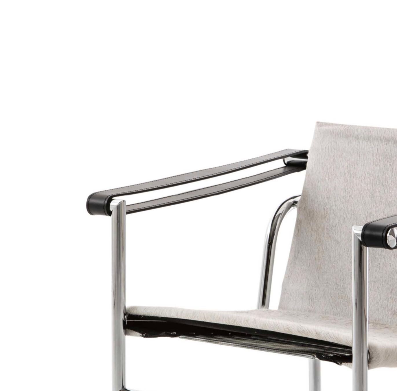 Le Corbusier 1 Fauteuil Dossier Sillón Basculante Para Cassina Moderno de mediados de siglo en venta